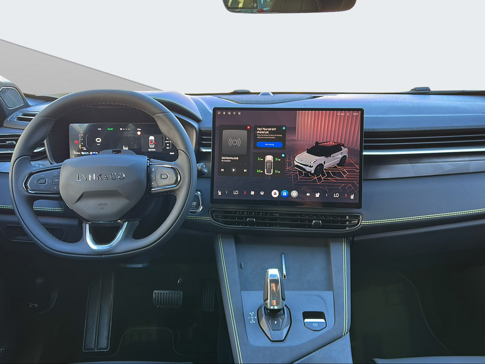 LYNK & CO 01 1.5 PHEV More-image-14