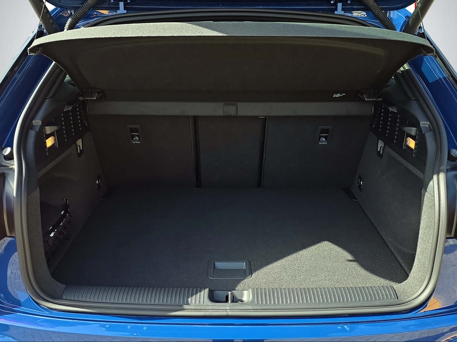 AUDI SQ2 TFSI quattro S-tronic-image-11