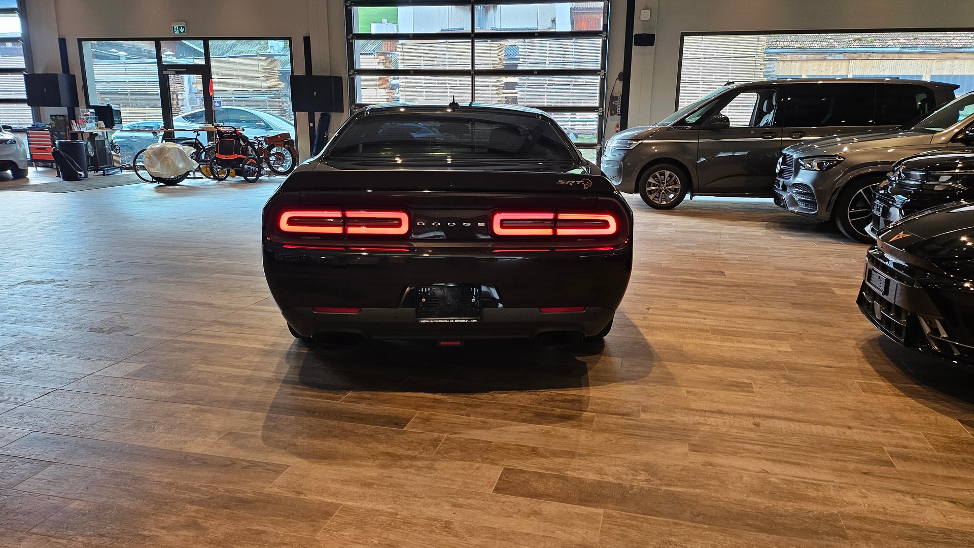 DODGE 6.2 SRT Hellcat-image-10
