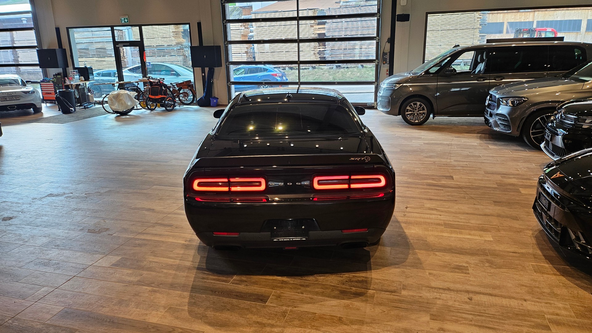 DODGE 6.2 SRT Hellcat-image-11