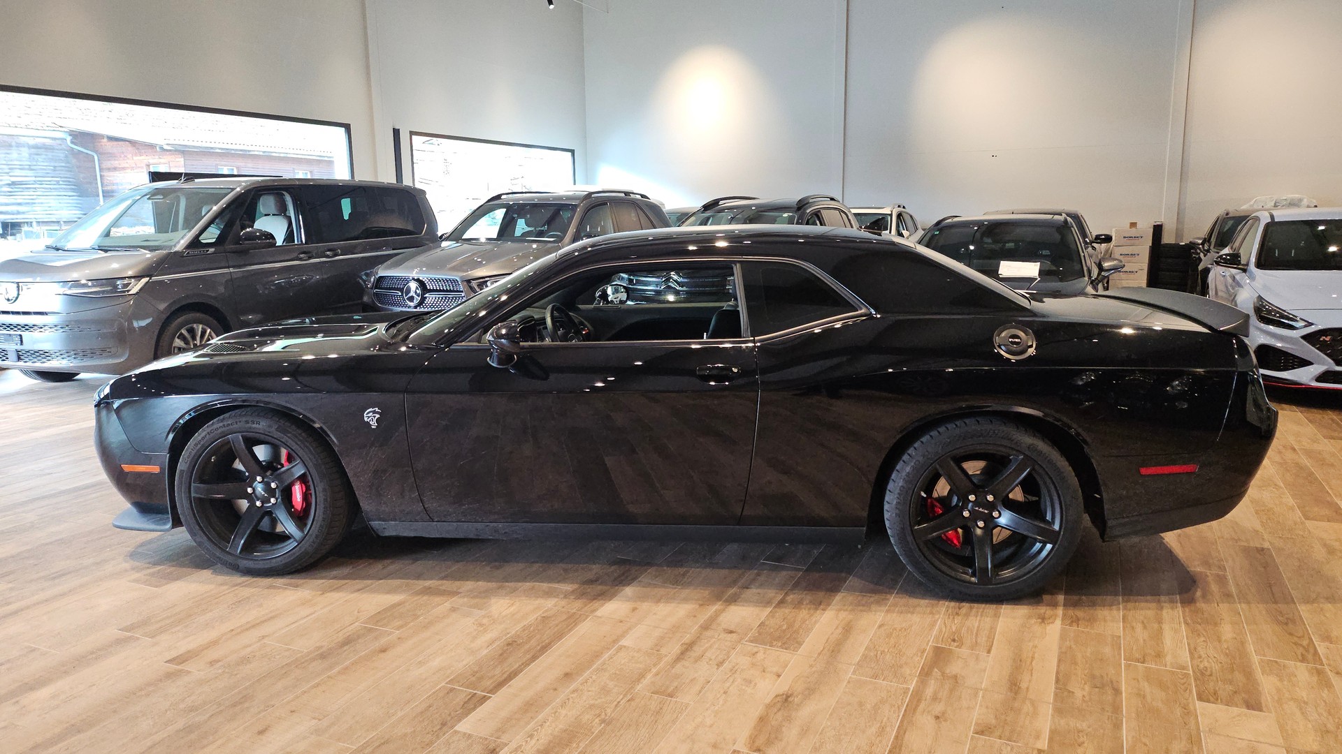 DODGE 6.2 SRT Hellcat-image-14