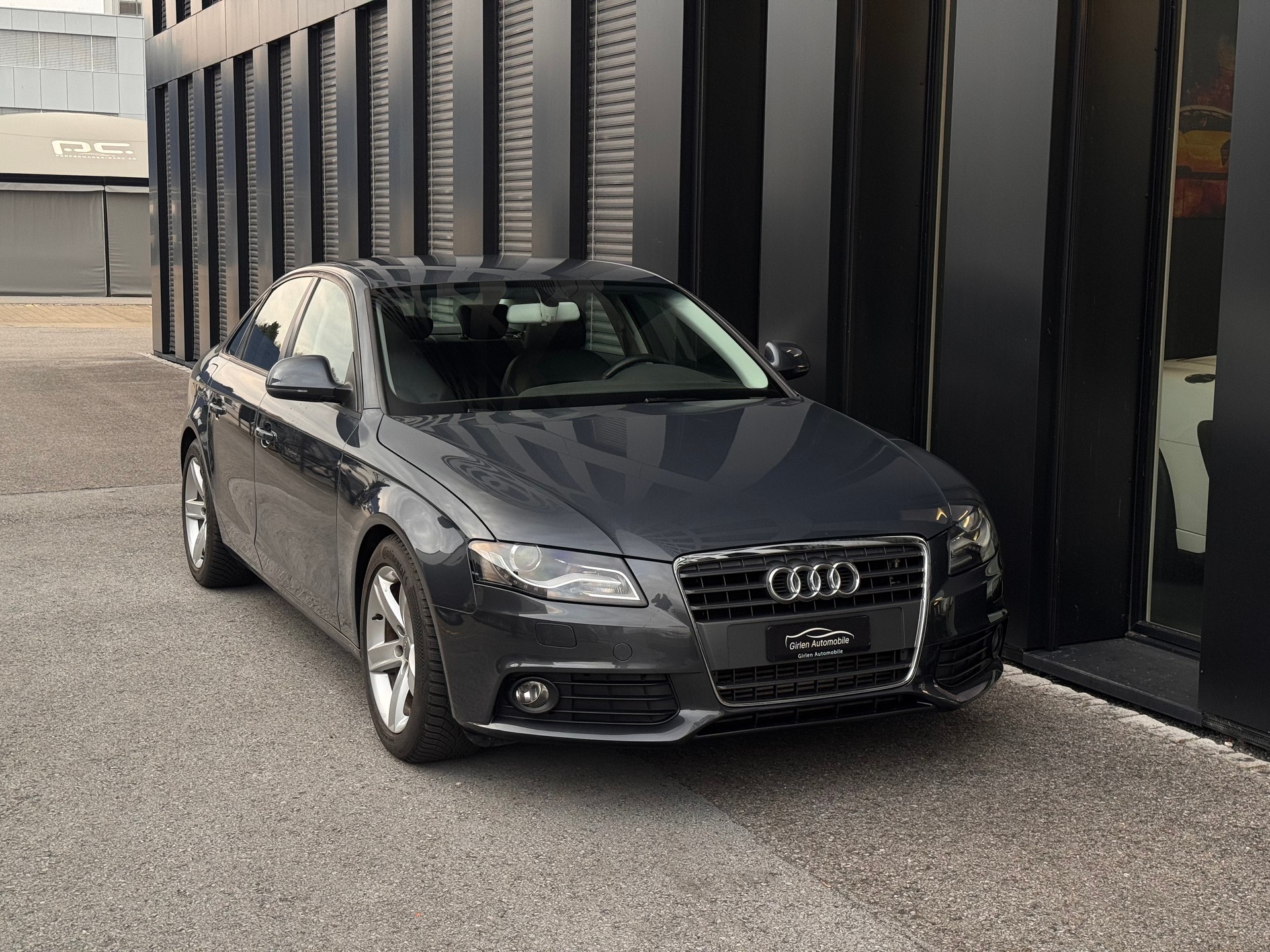 AUDI A4 Limousine 2.0 TDI-image-7