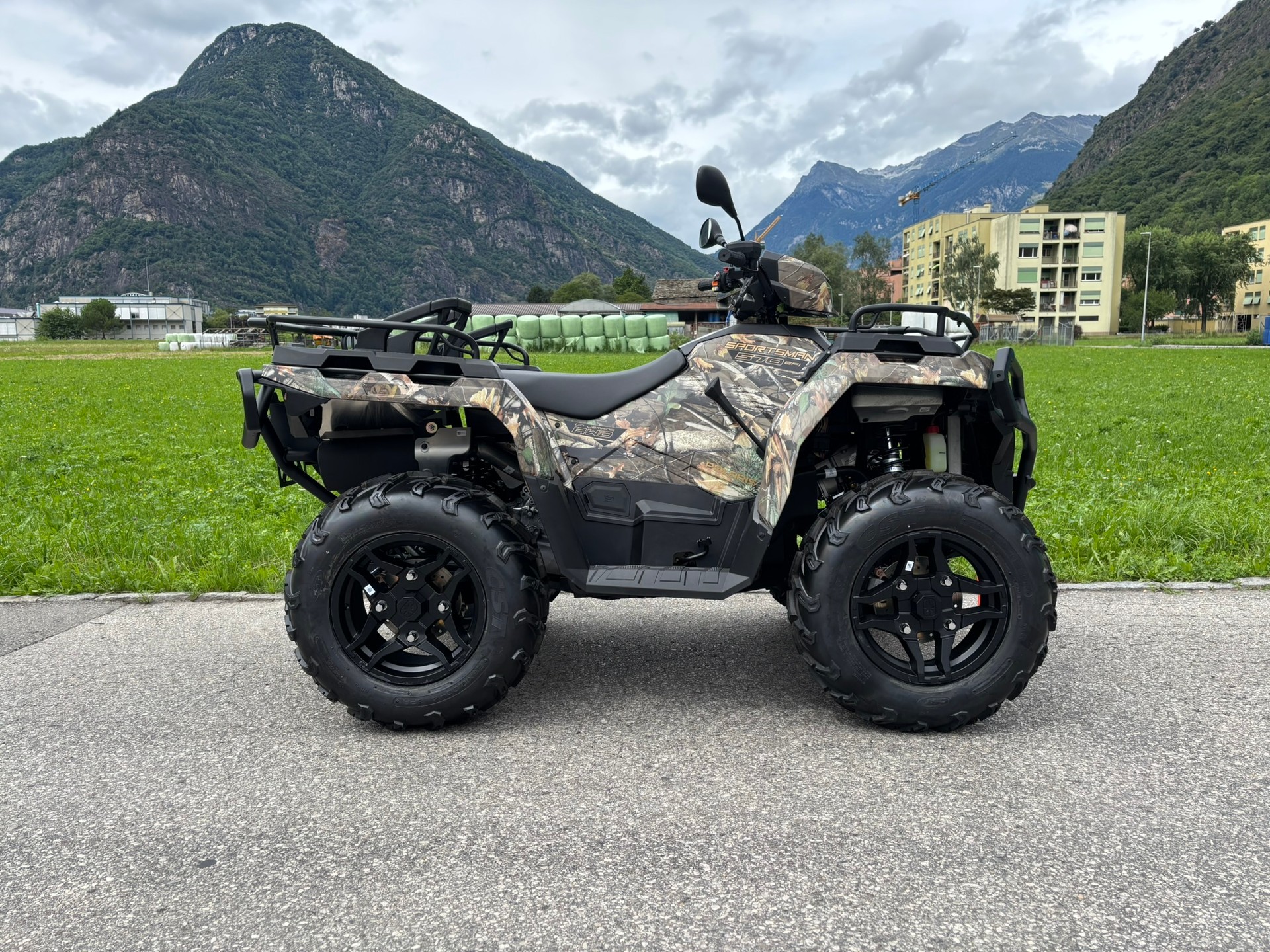 POLARIS Sportsman 570 Hunter Edition-image-1