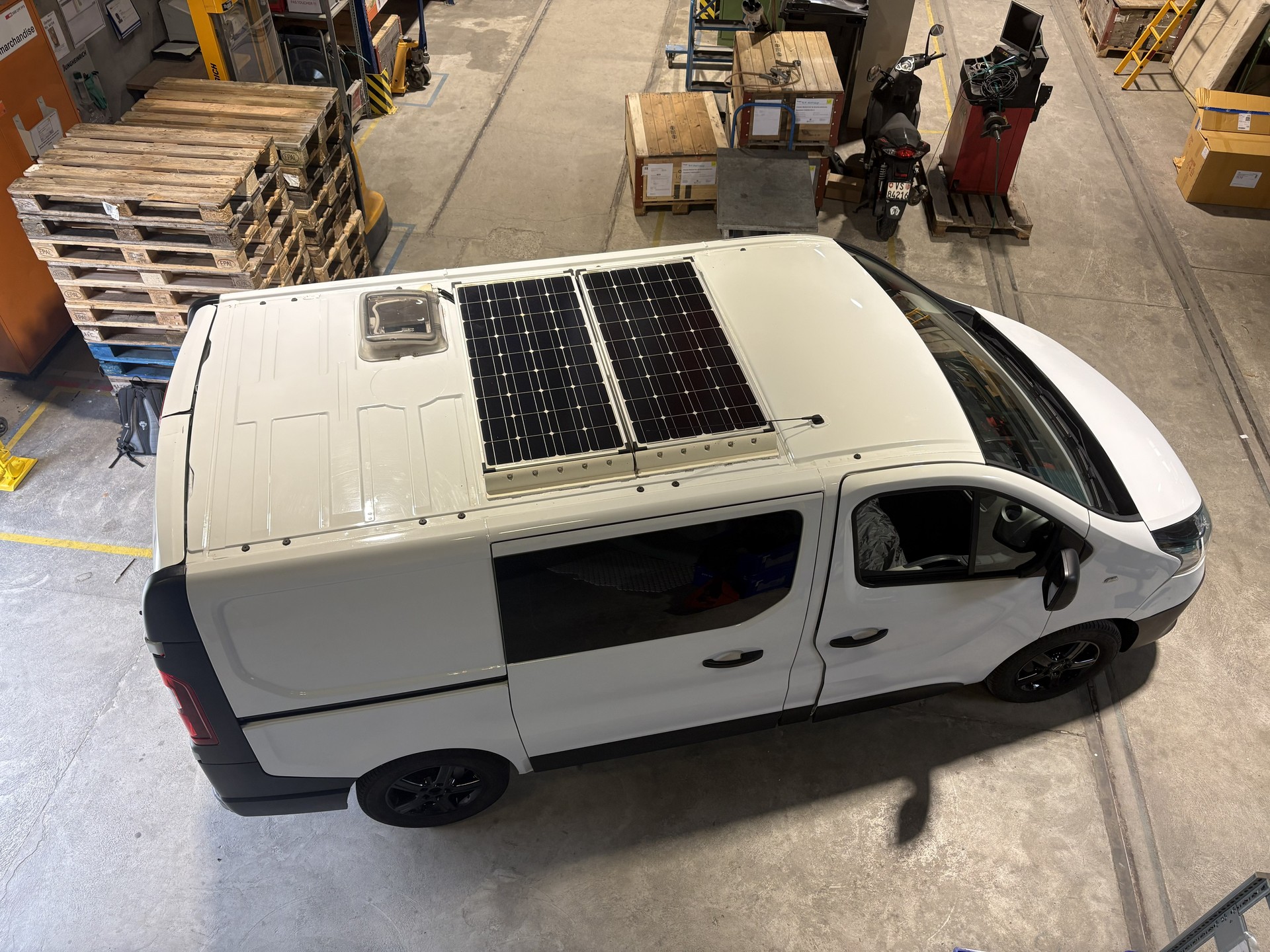 RENAULT TRAFIC-image-6