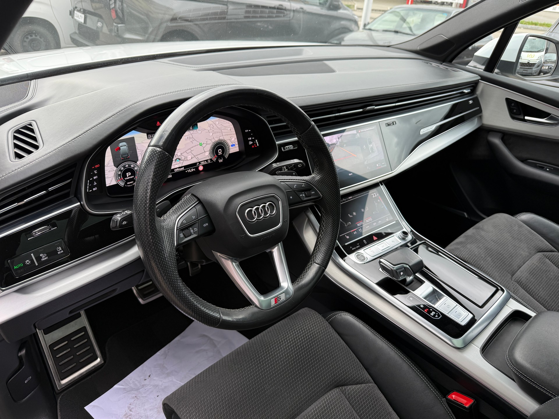 AUDI Q7 55 TFSI S Line quattro tiptronic *** ANHÄNGERKUPPLUNG / DISTANZREGLER ***-image-7