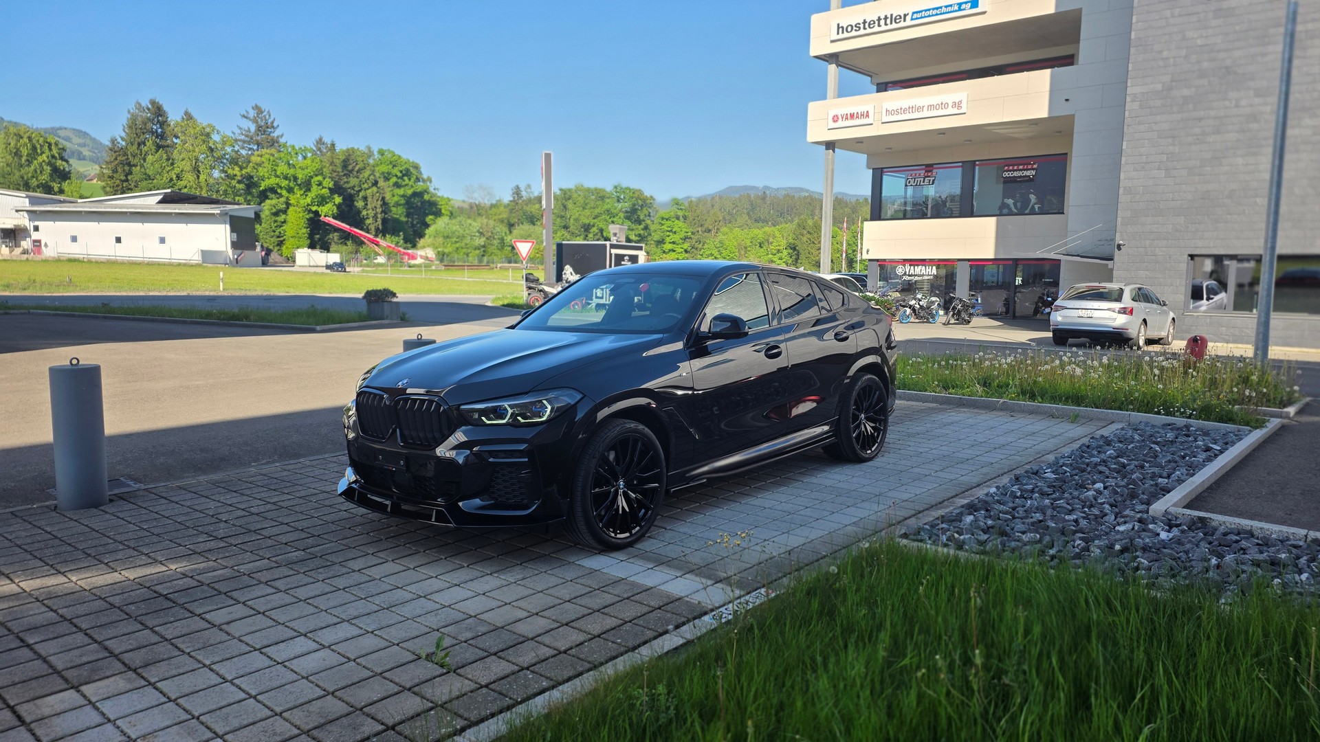 BMW X6 xDrive 48V 40i Steptronic-image-9