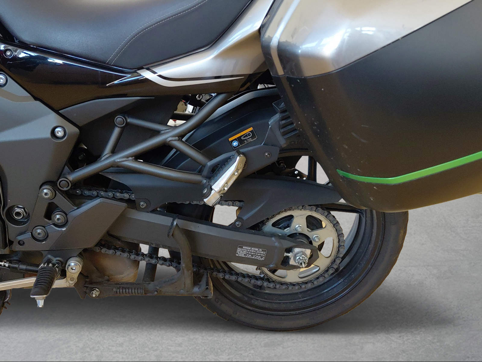 KAWASAKI Versys 1000 SE Tourer-image-2