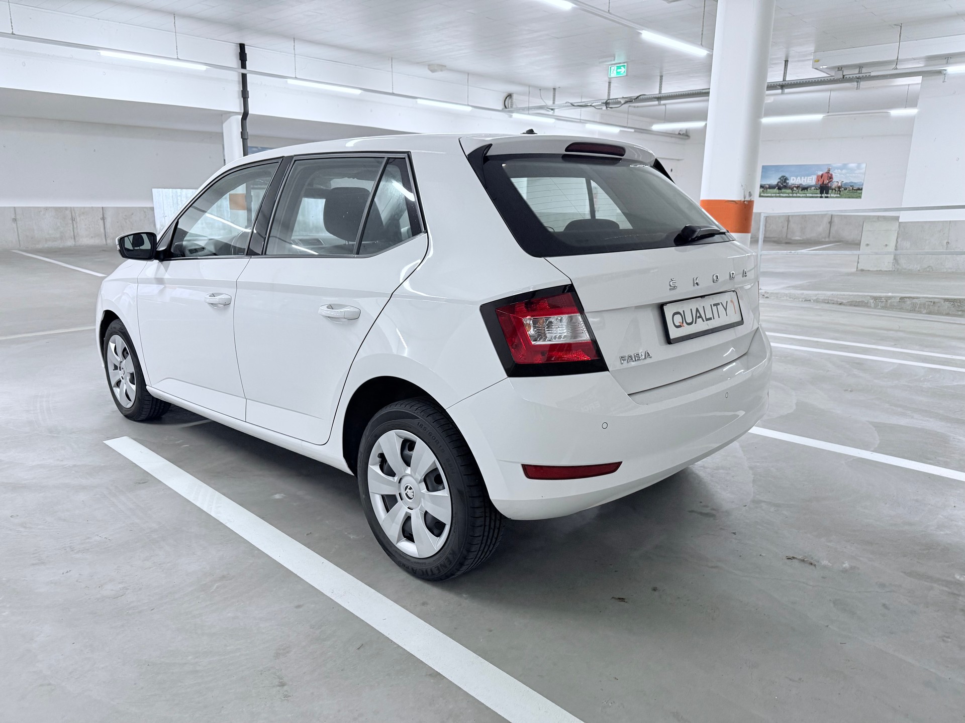 SKODA Fabia 1.0 MPI Ambition-image-6