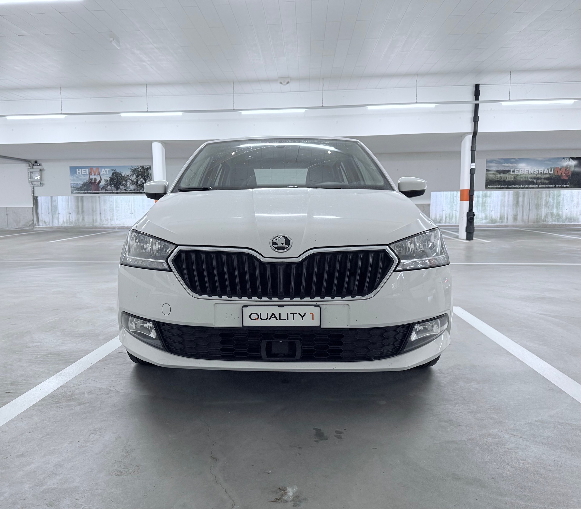 SKODA Fabia 1.0 MPI Ambition-image-1