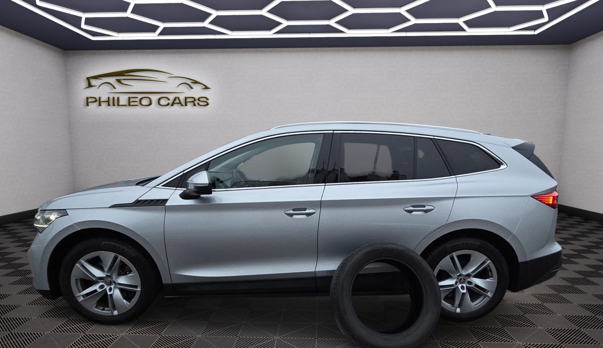 SKODA Enyaq iV 80-image-14