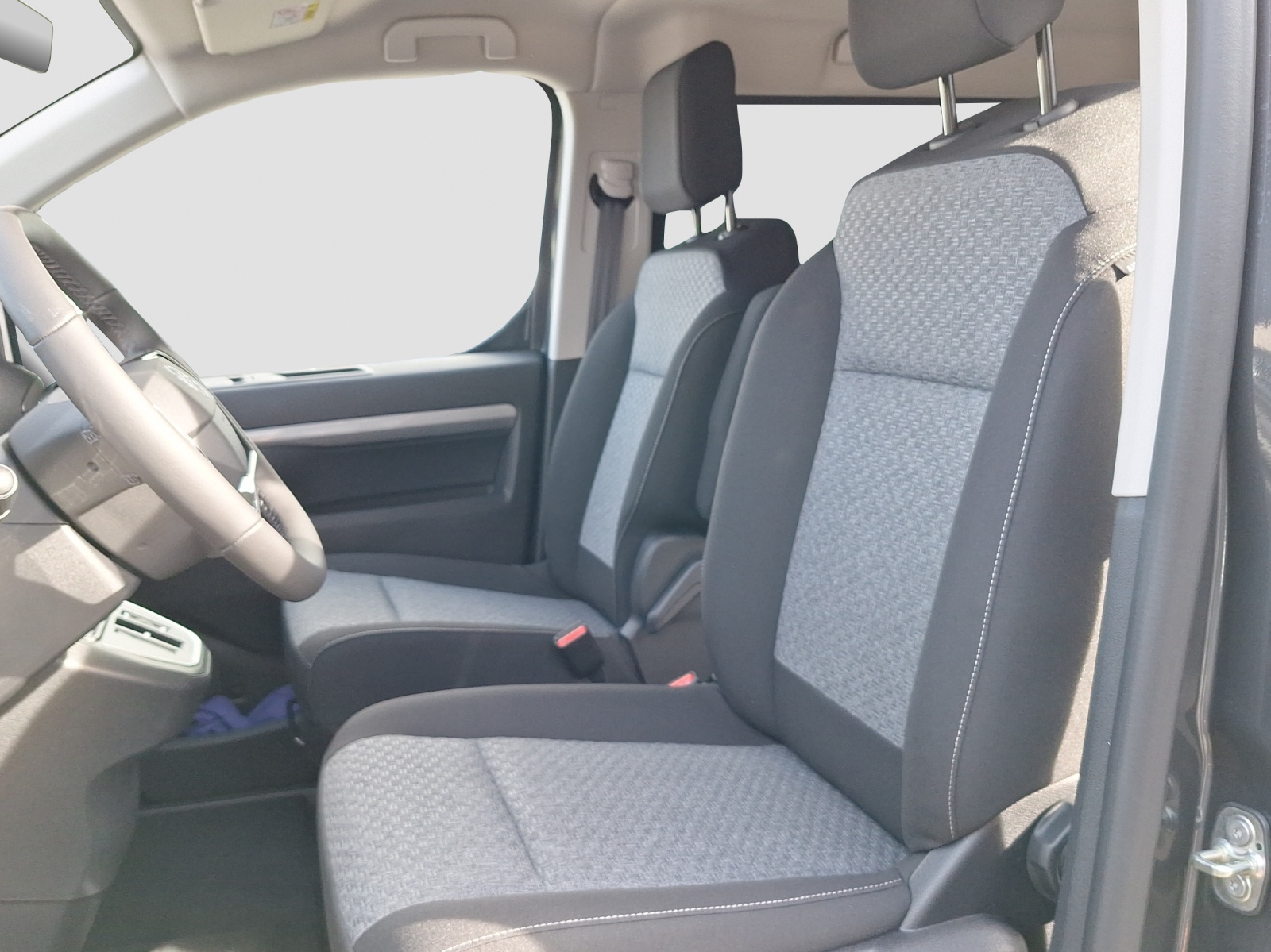 CITROEN Spacetourer M 2.2 BlueHDi 180 You S/S-image-18