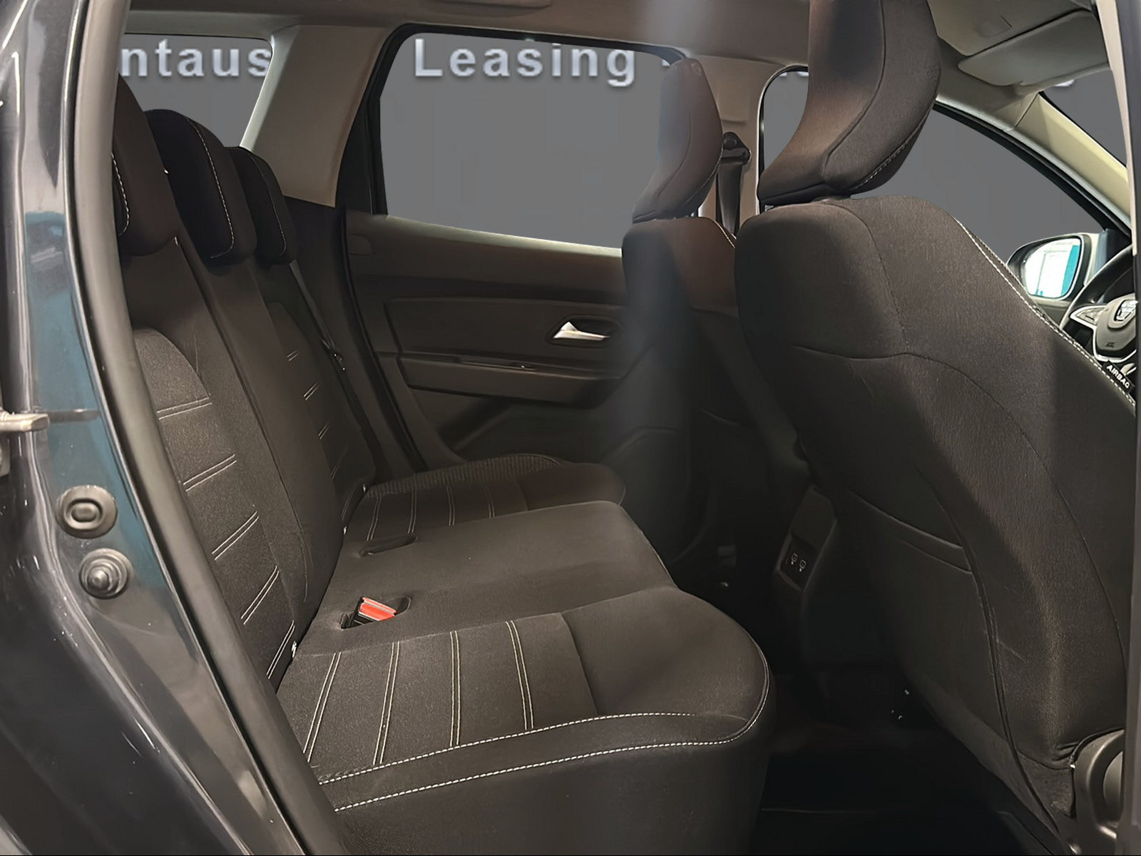 DACIA Duster TCe 150 Prestige 4x4-image-12