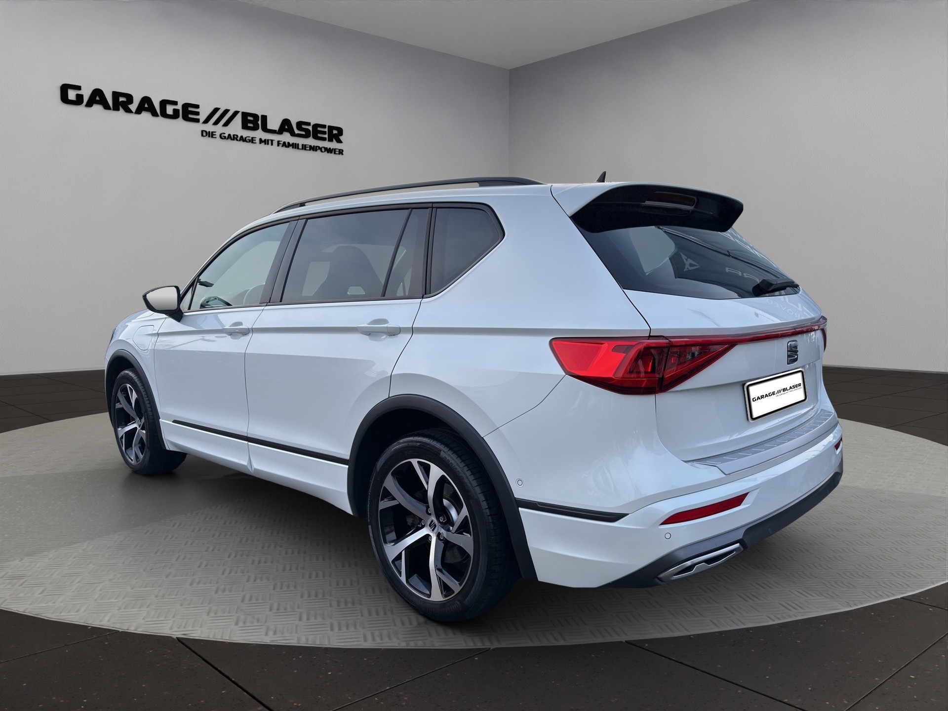 SEAT Tarraco 1.4 e-HYBRID DSG Hola FR-showroom-element-2