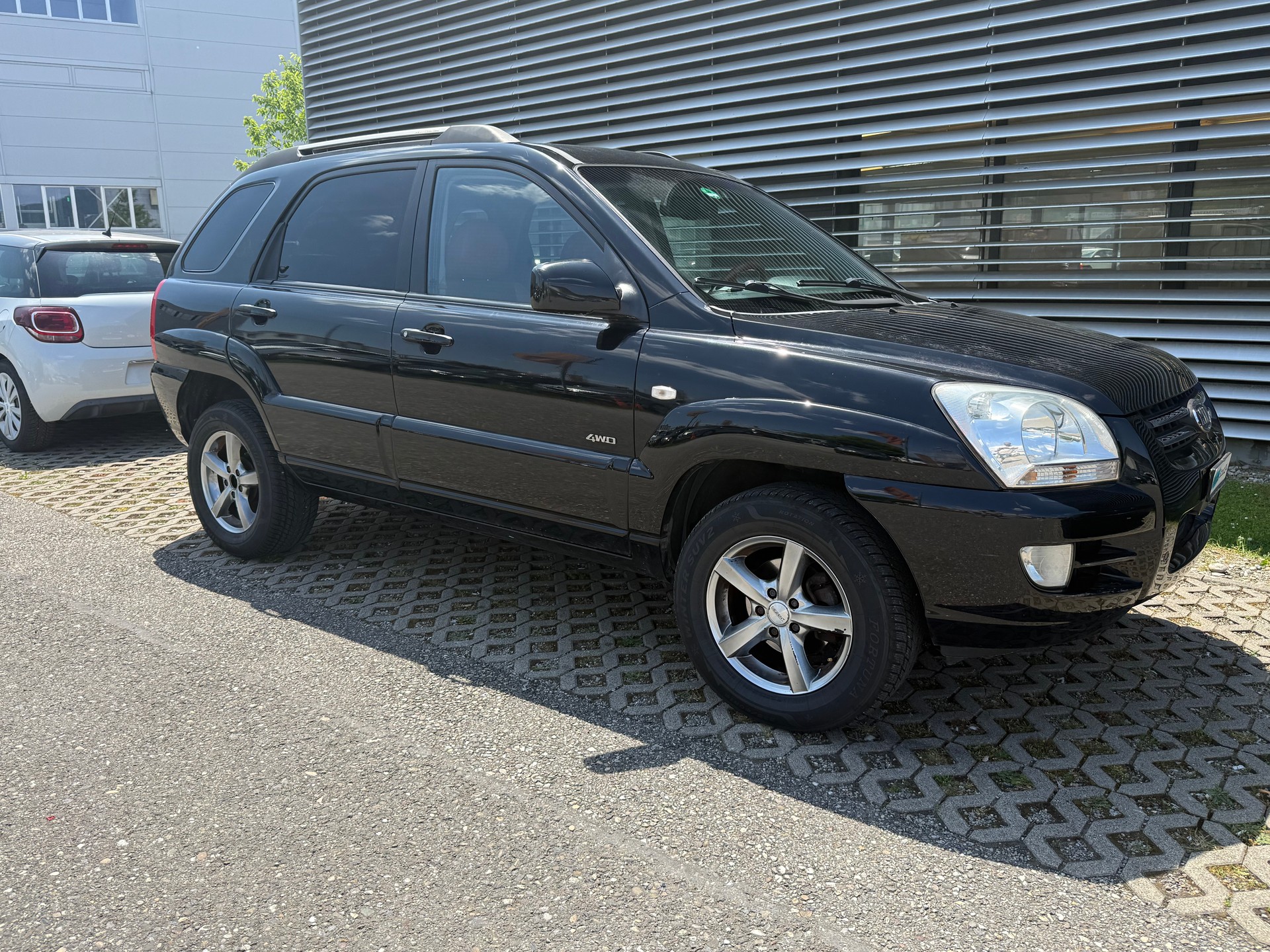 KIA Sportage 2.7 V6 Style-image-7