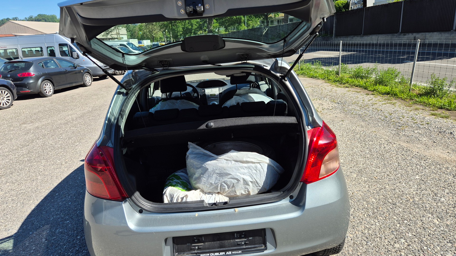 TOYOTA Yaris 1.3 Linea Luna-image-10