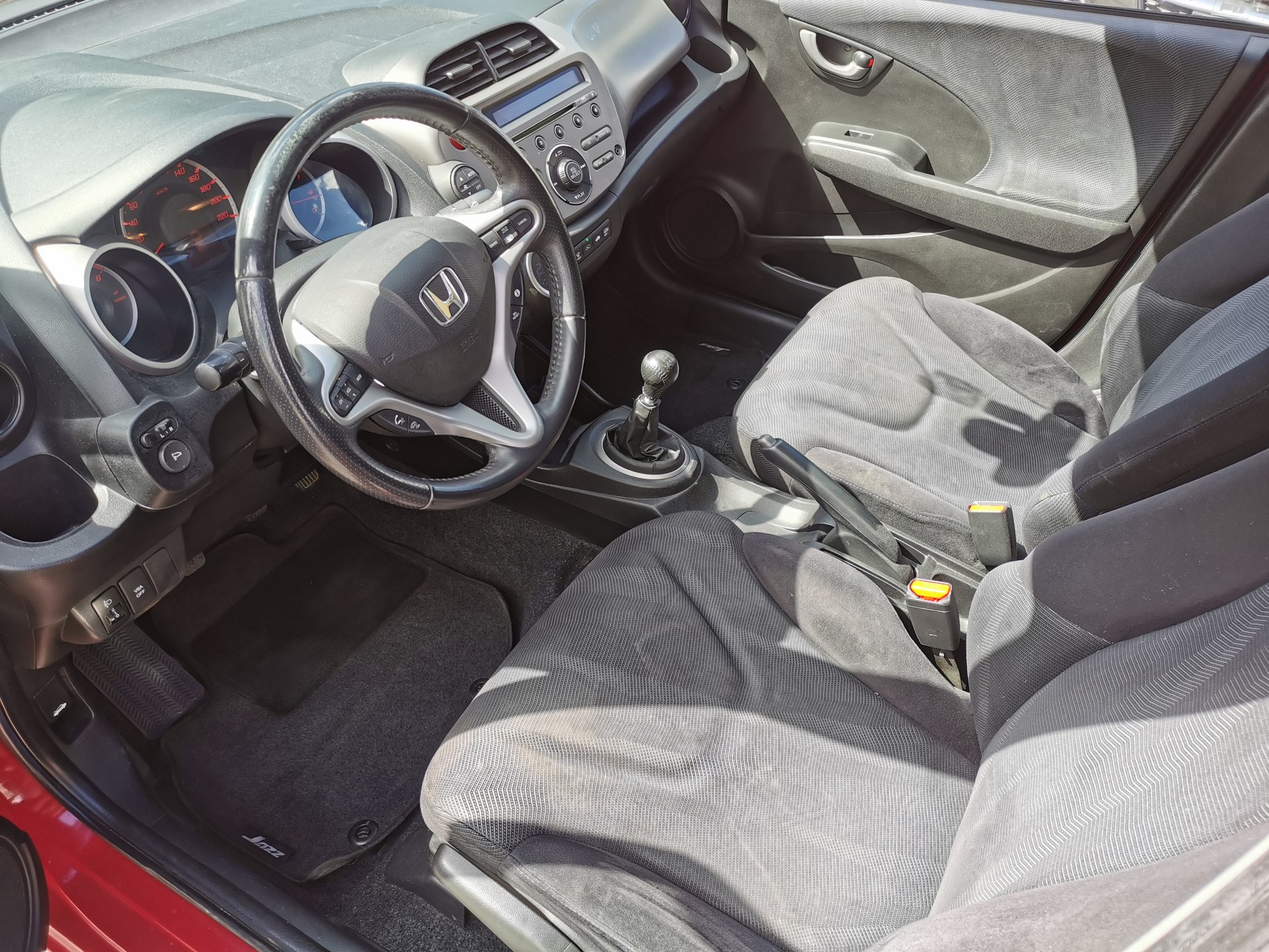 HONDA Jazz 1.4i Elegance-image-8