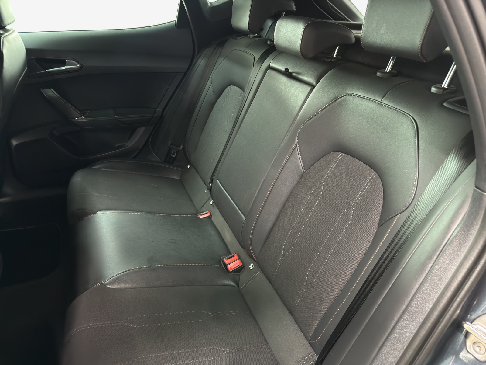 CUPRA Formentor 1.5 e-HYBRID pHEV DSG-image-11