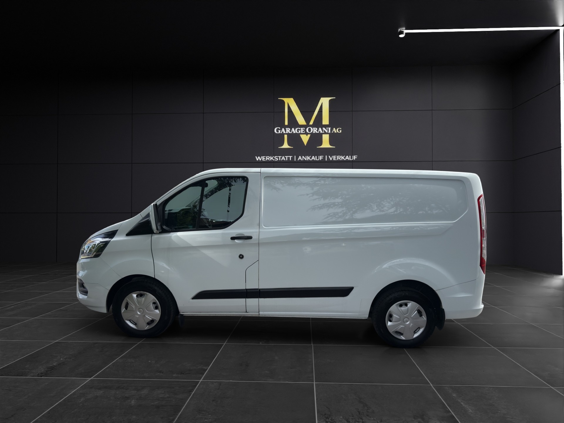 FORD Transit Custom Van 320 L1H1 Trend-showroom-element-1