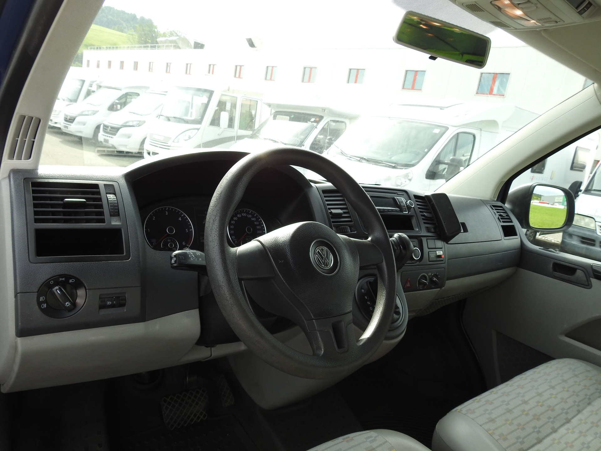 VW T5 2.0 Bi-TDI BMT 4Motion DSG-image-10