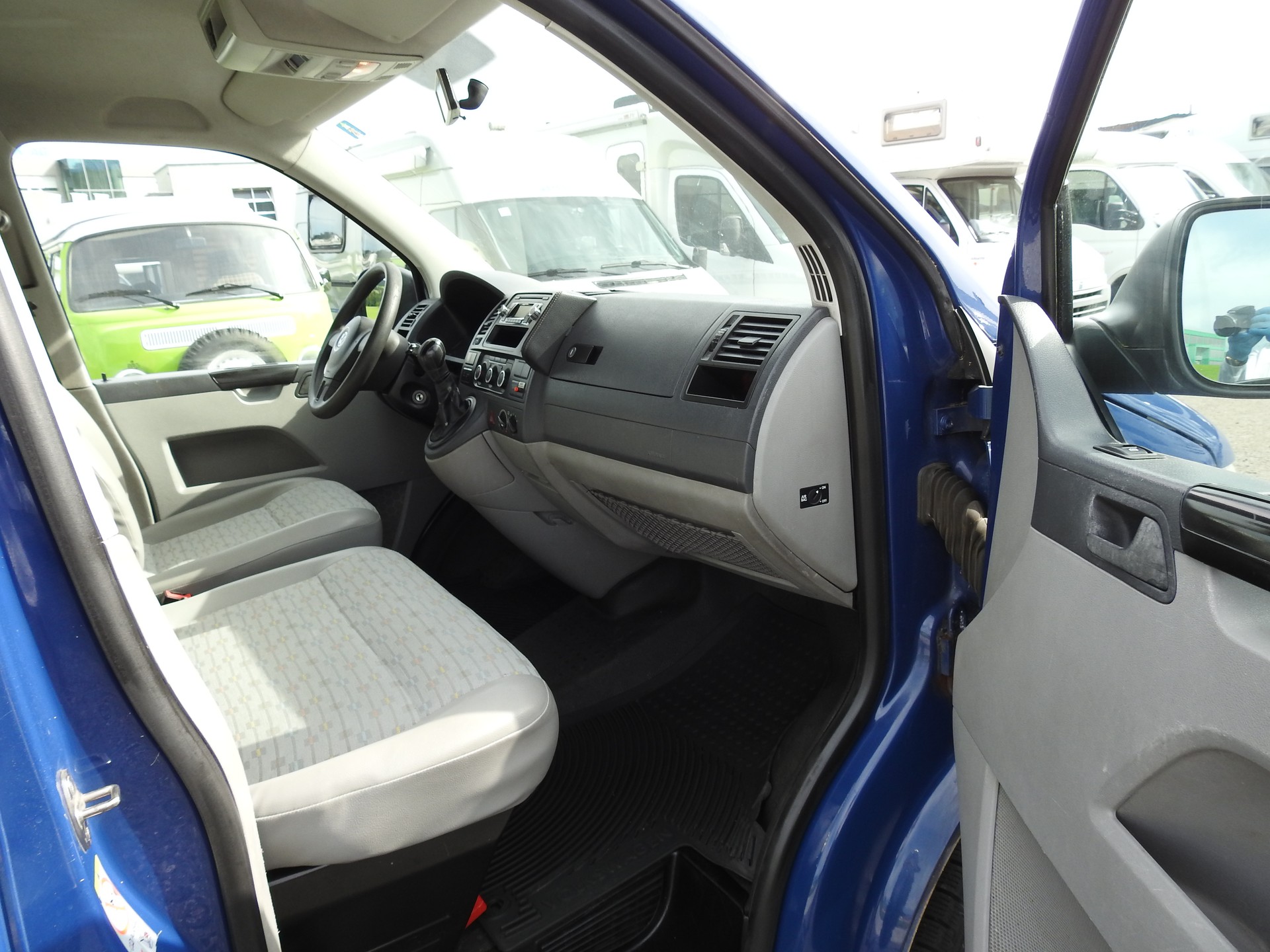 VW T5 2.0 Bi-TDI BMT 4Motion DSG-image-13