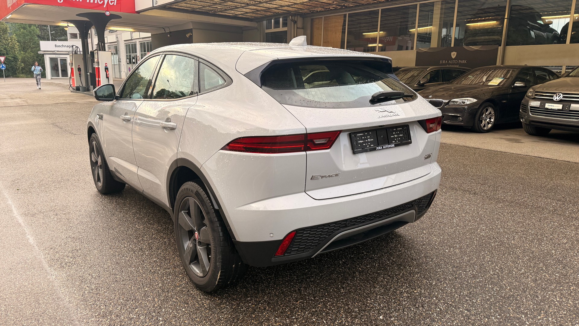 JAGUAR E-Pace 2.0d D150 AWD Automatik-image-4