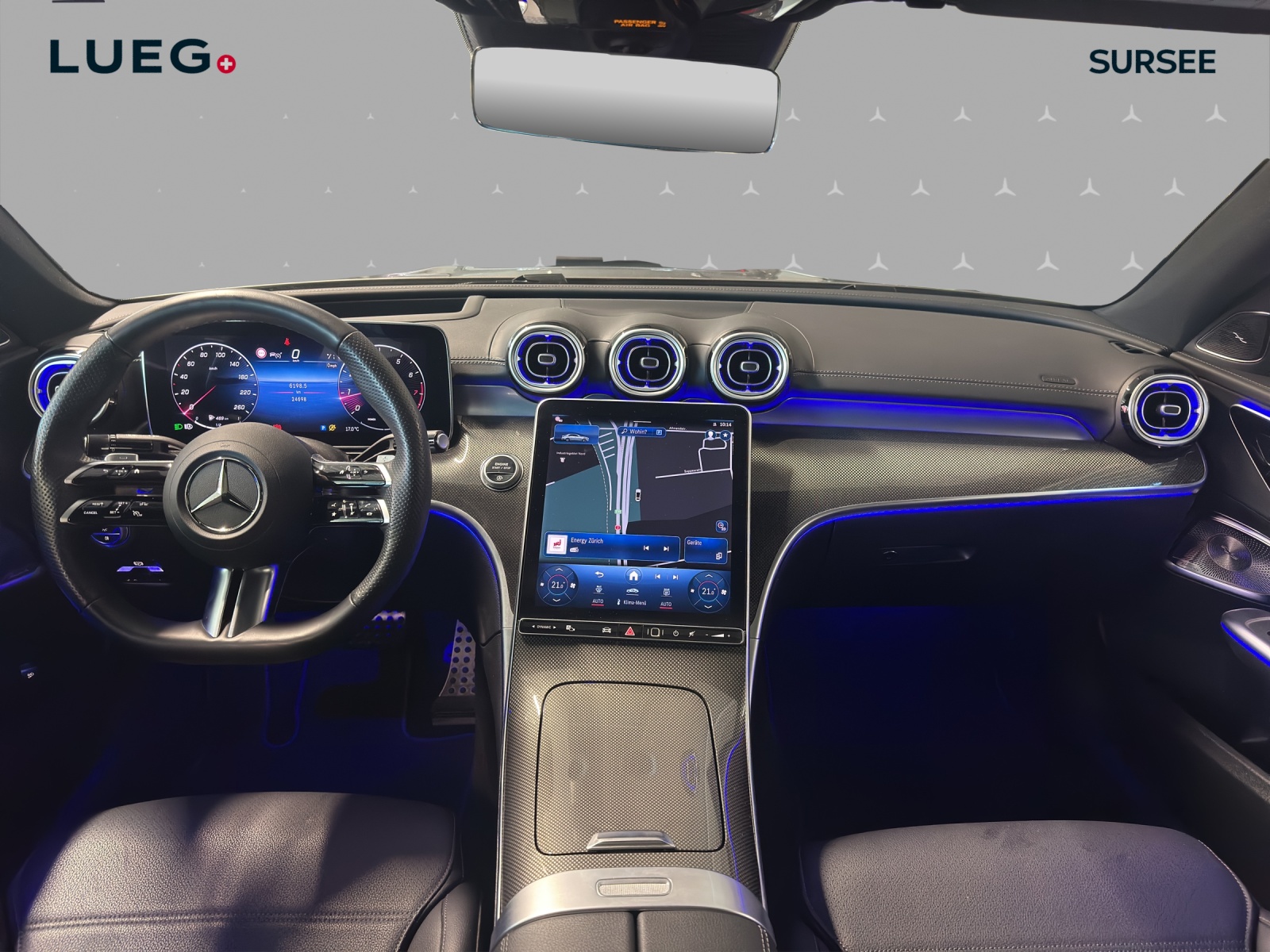 MERCEDES-BENZ C 200 4Matic AMG Line-image-10