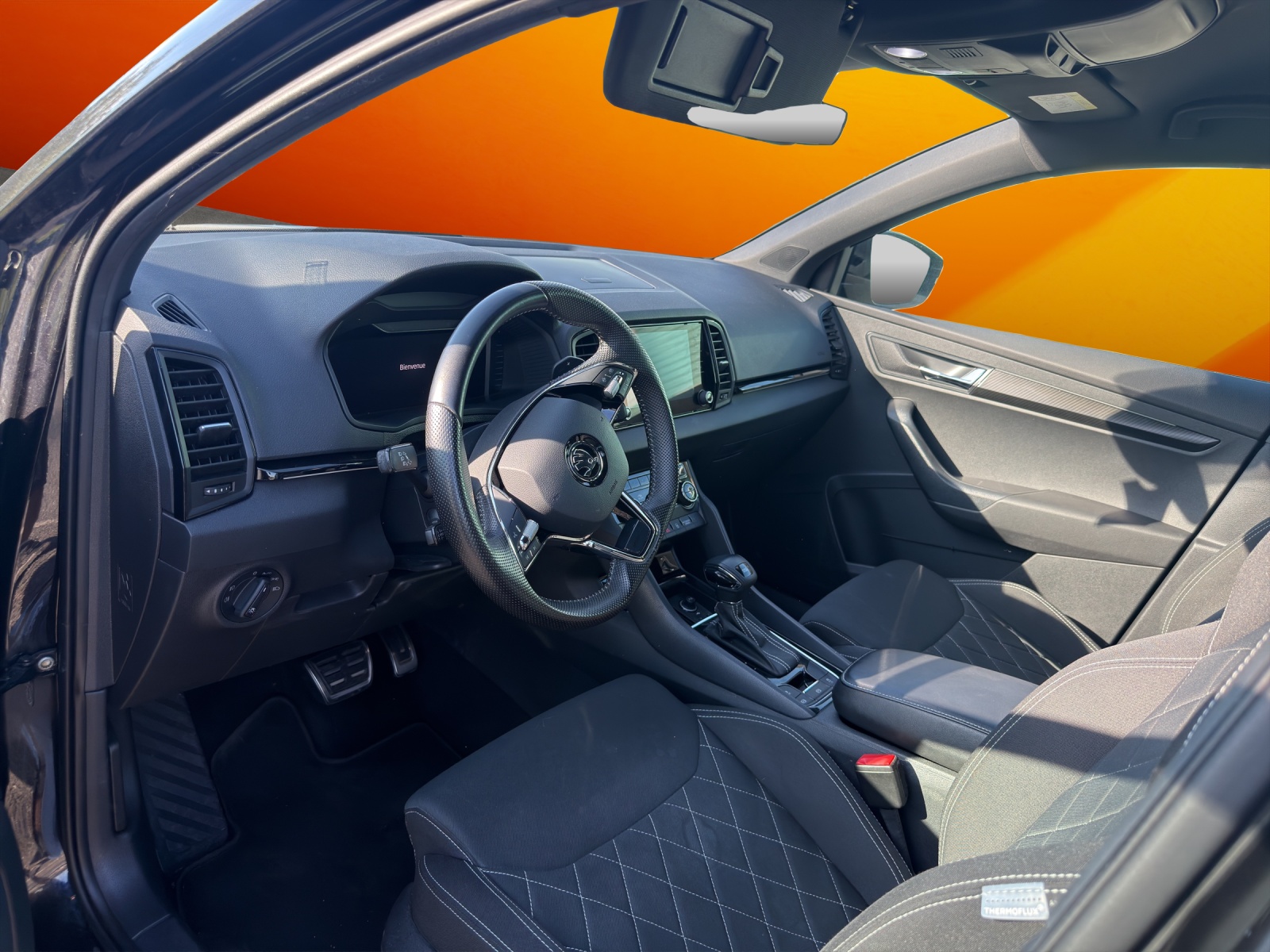 SKODA Karoq 1.5 TSI ACT SportLine DSG-image-8
