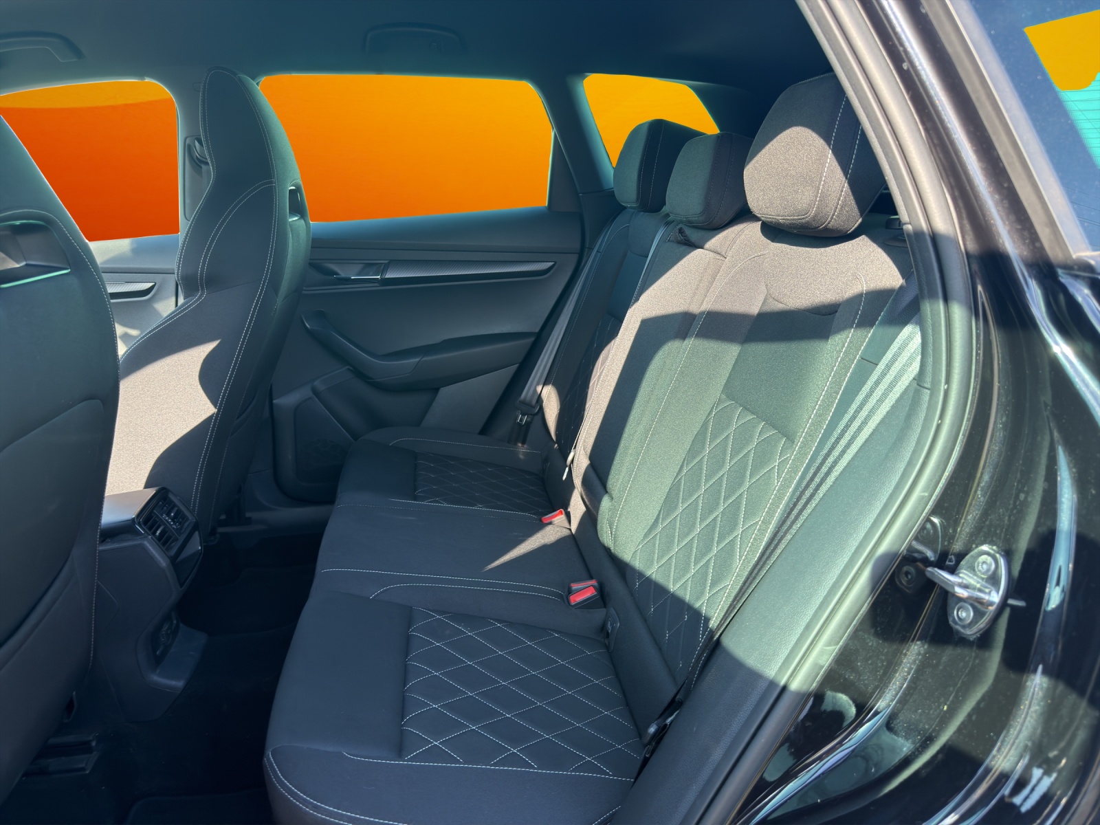 SKODA Karoq 1.5 TSI ACT SportLine DSG-image-11
