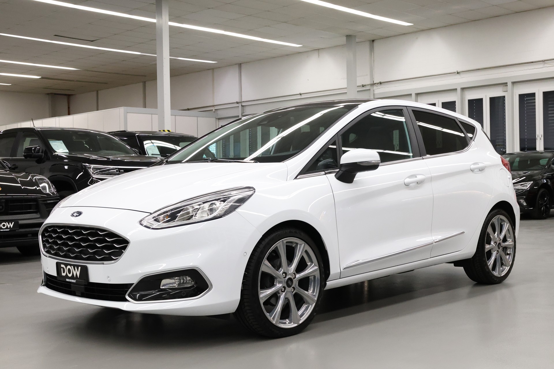 FORD Fiesta 1.0 EcoB Vignale-showroom-element-1
