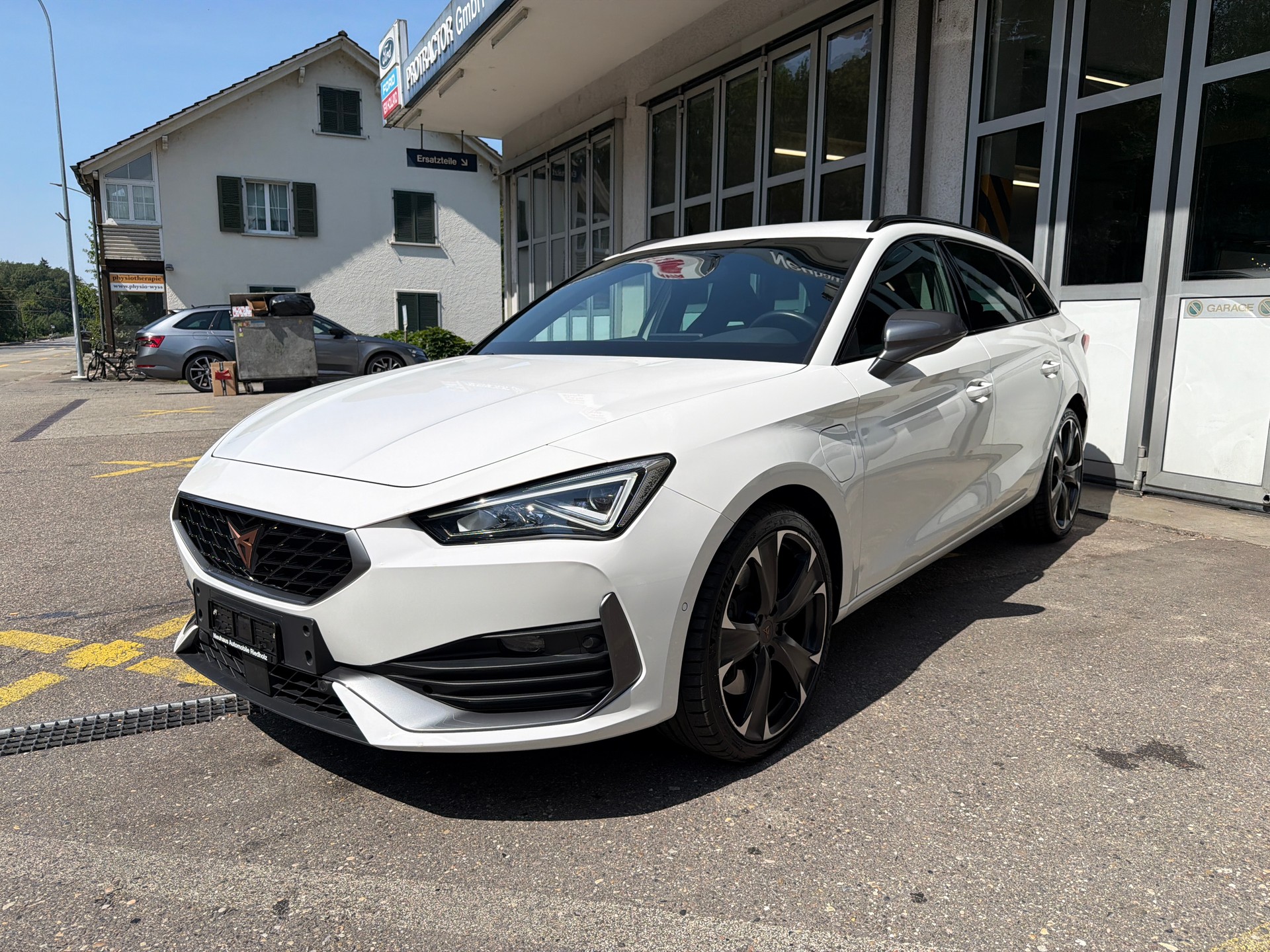 CUPRA LEON ST 1.4 e-HYBRID pHEV DSG-showroom-element-1