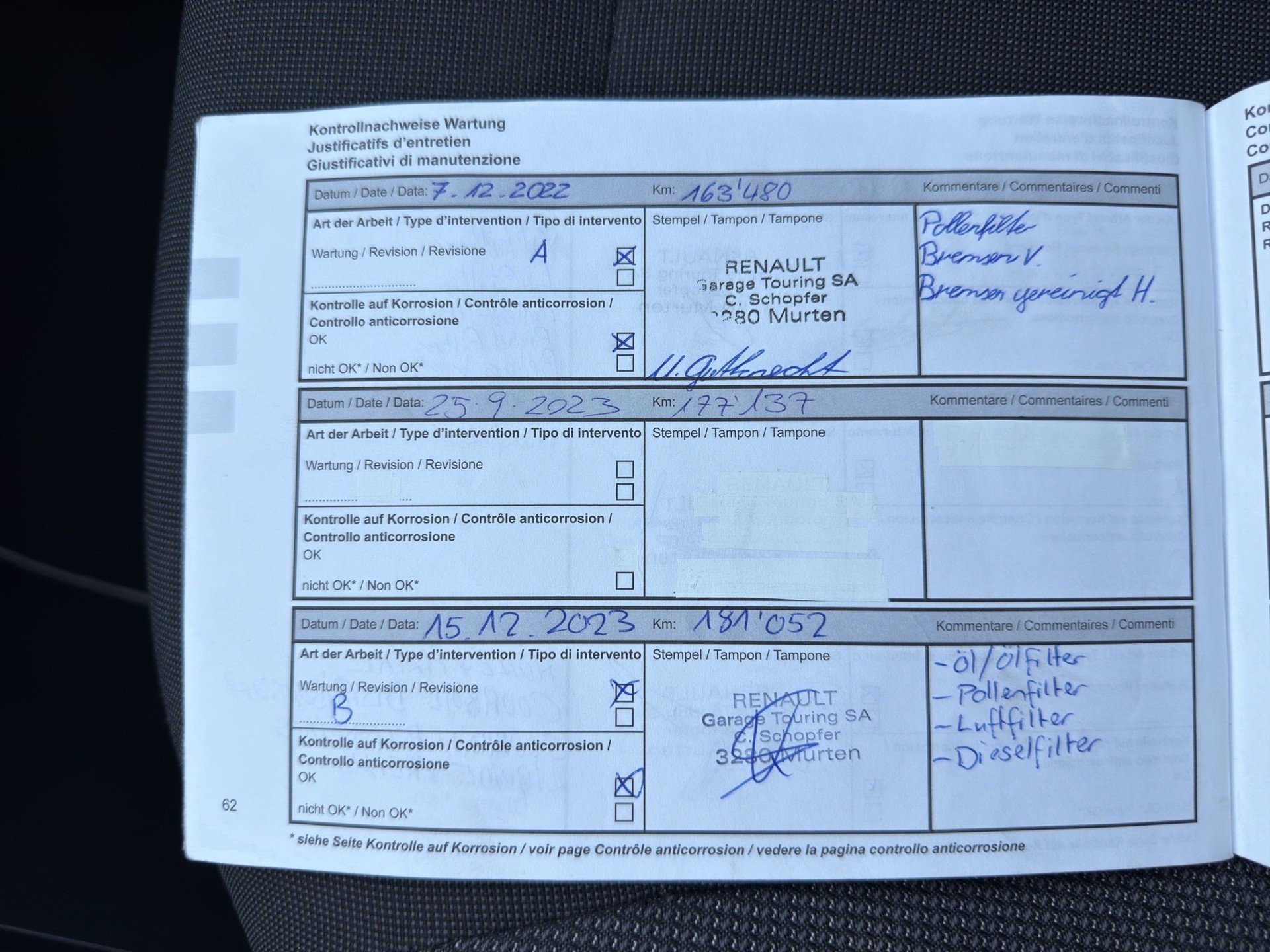 RENAULT Captur 1.5 dCi Privilège-image-12