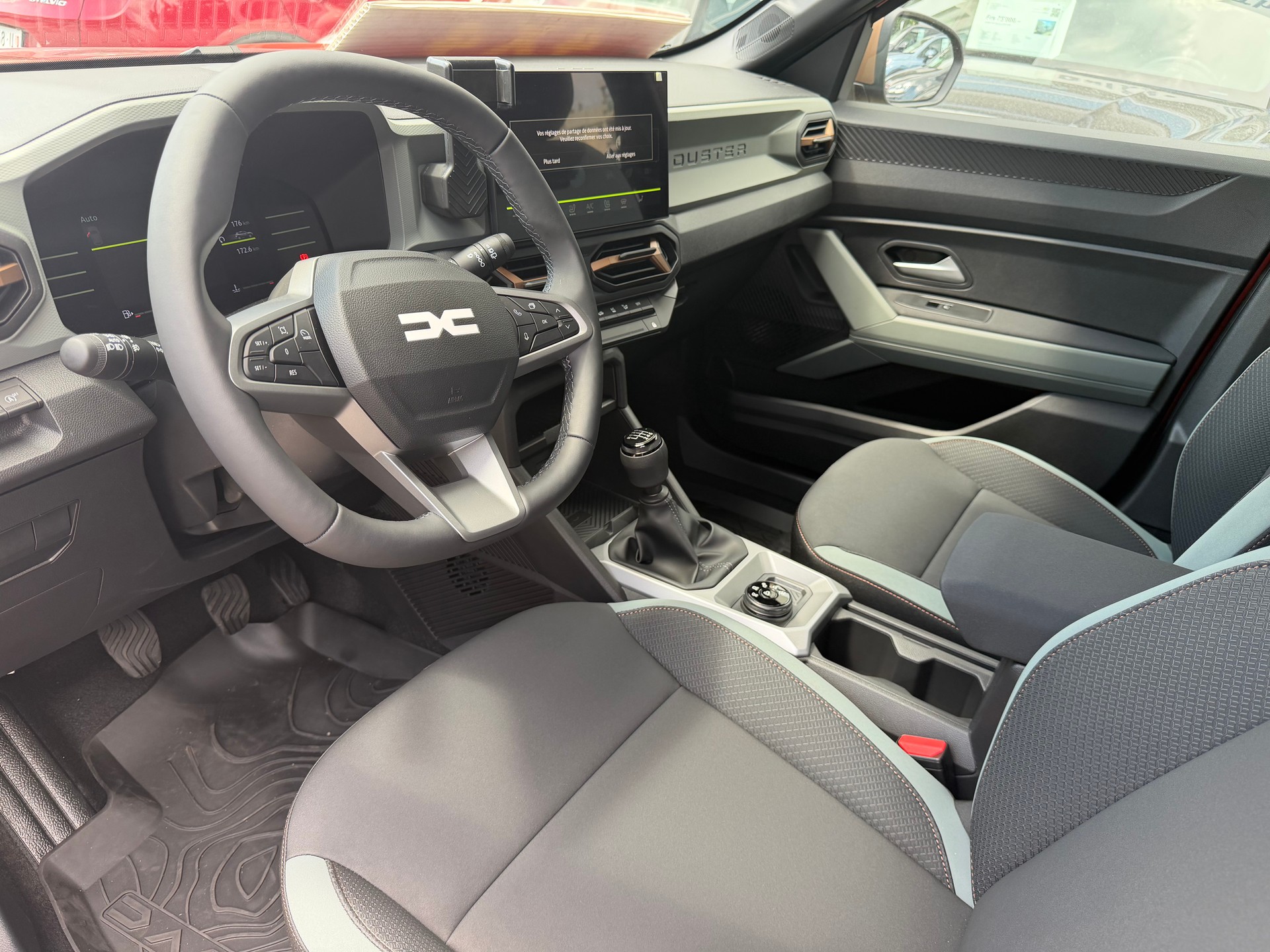 DACIA DUSTER-image-5