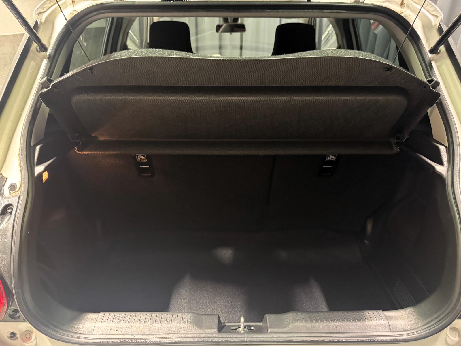 SUZUKI Swift Sport 1.4i 16V Compact Top Hybrid-image-19