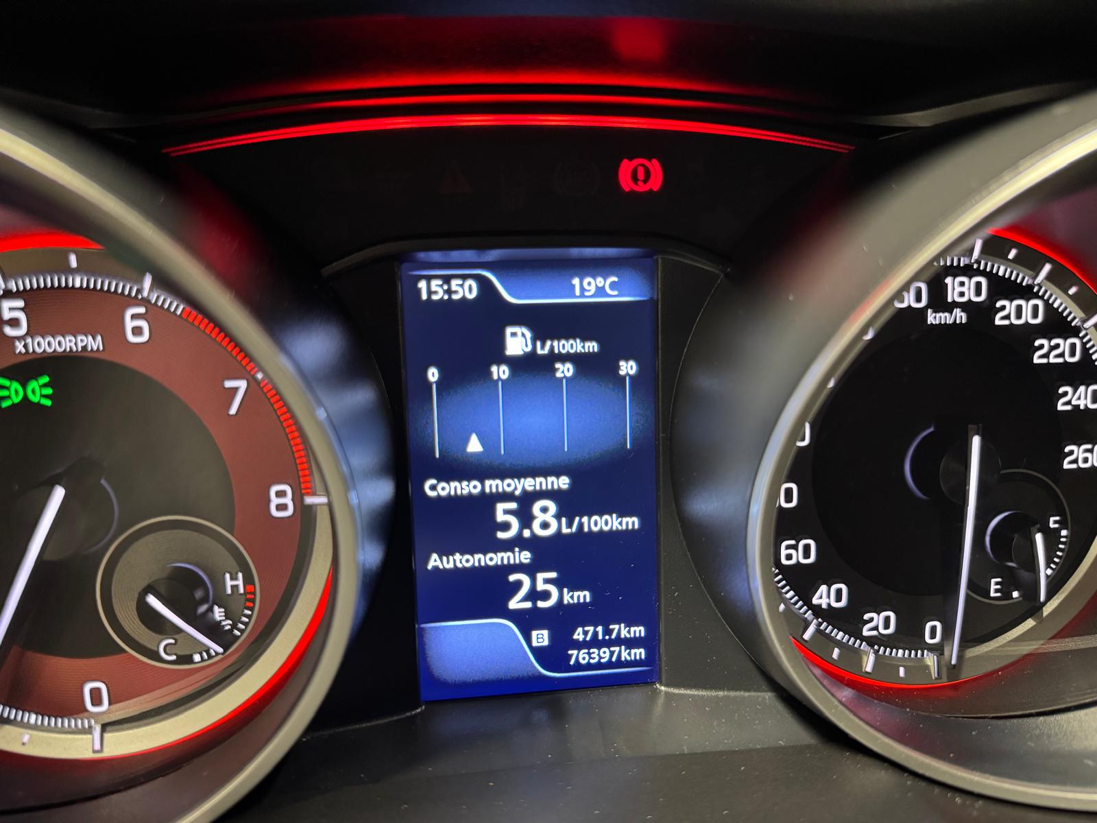 SUZUKI Swift Sport 1.4i 16V Compact Top Hybrid-image-11