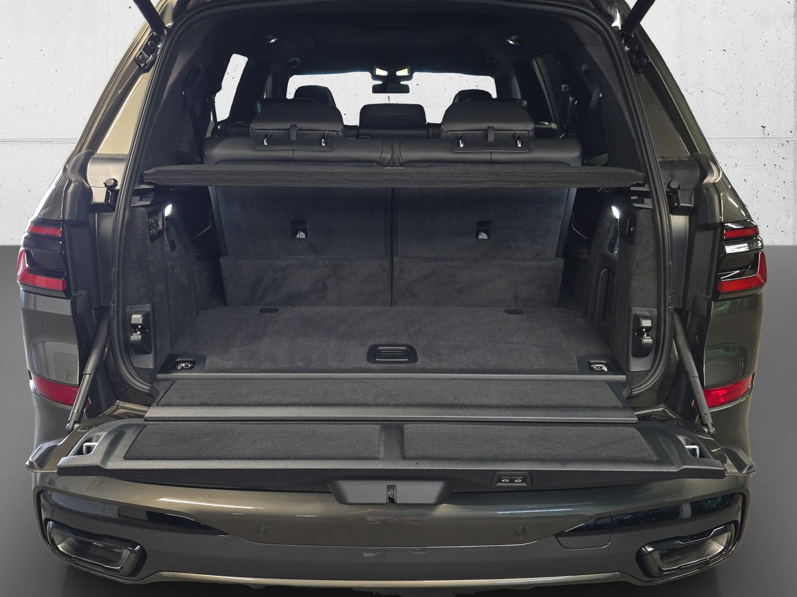 BMW X7 xDrive 48V 40d M Sport Pro Steptronic-image-19