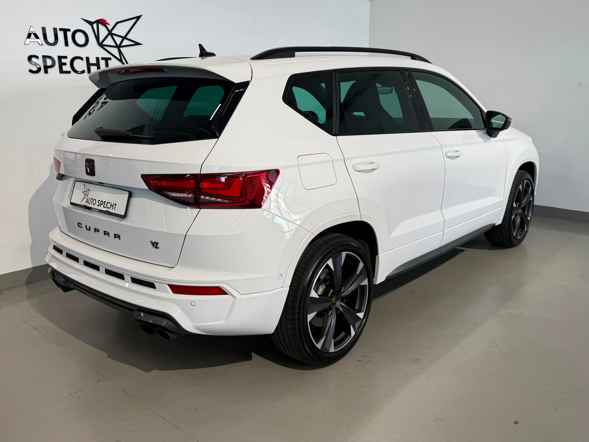 CUPRA Ateca 2.0TSI VZ 4Drive DSG-showroom-element-3