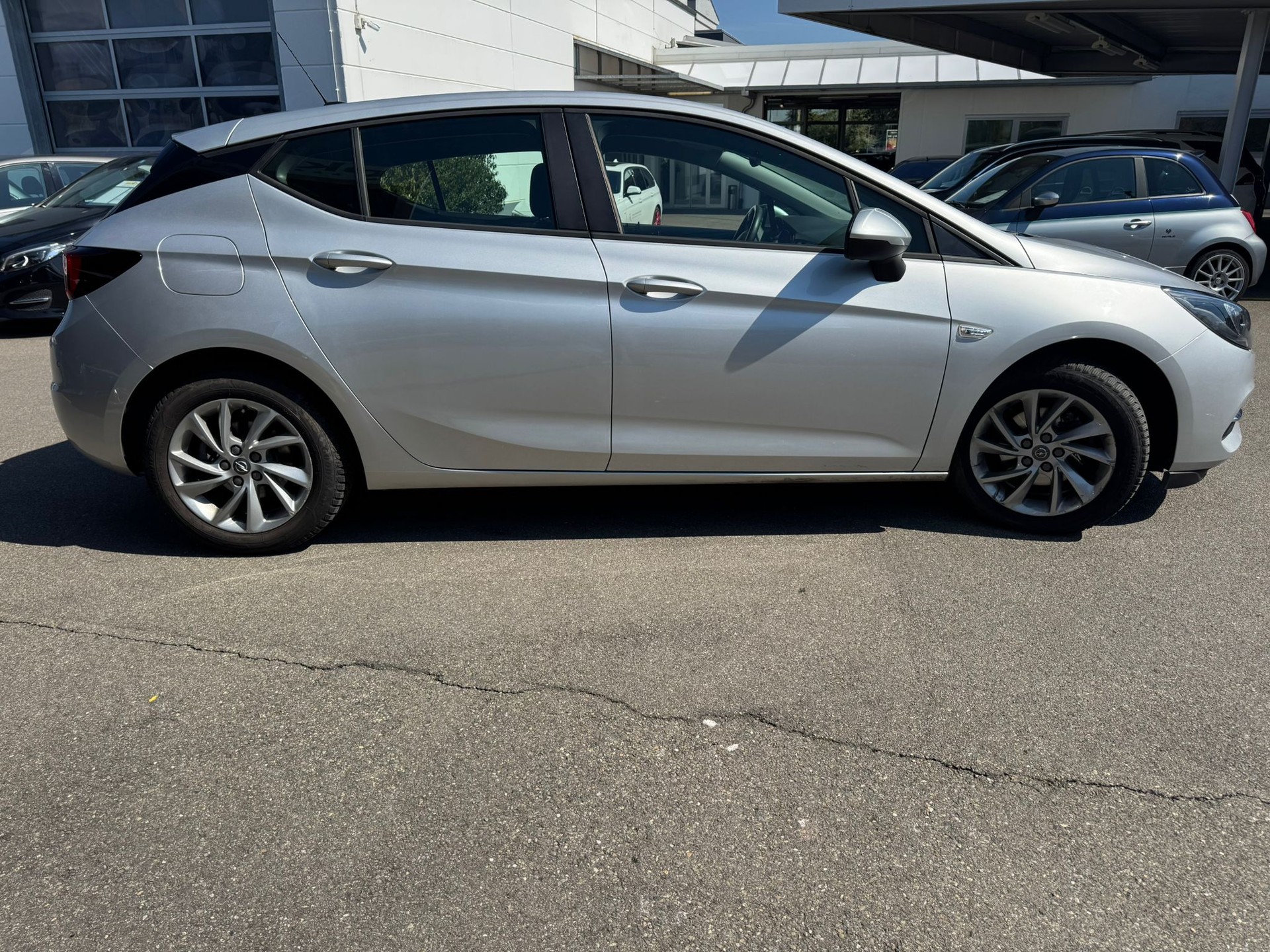 OPEL Astra 1.5 CDTi Edition-image-4