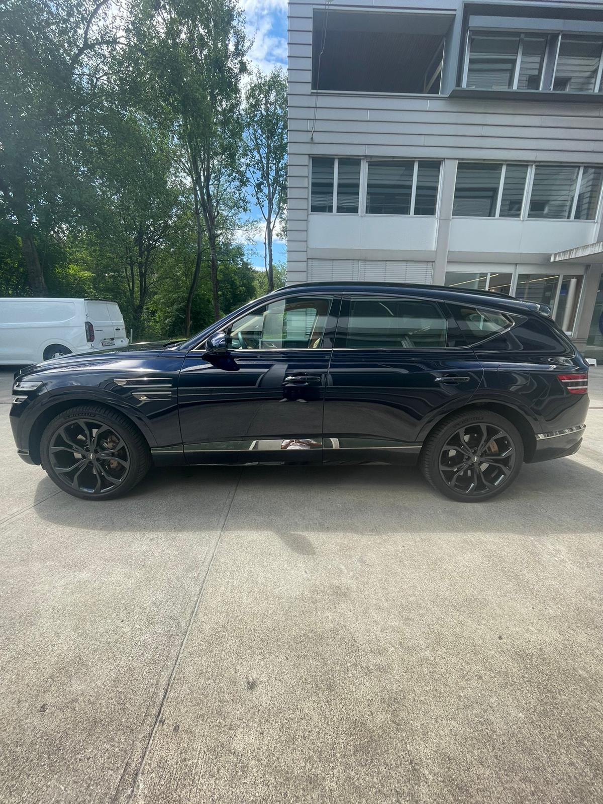 GENESIS GV80 3.0 CRDI Luxus 5 Seater AT8 AWD-image-1