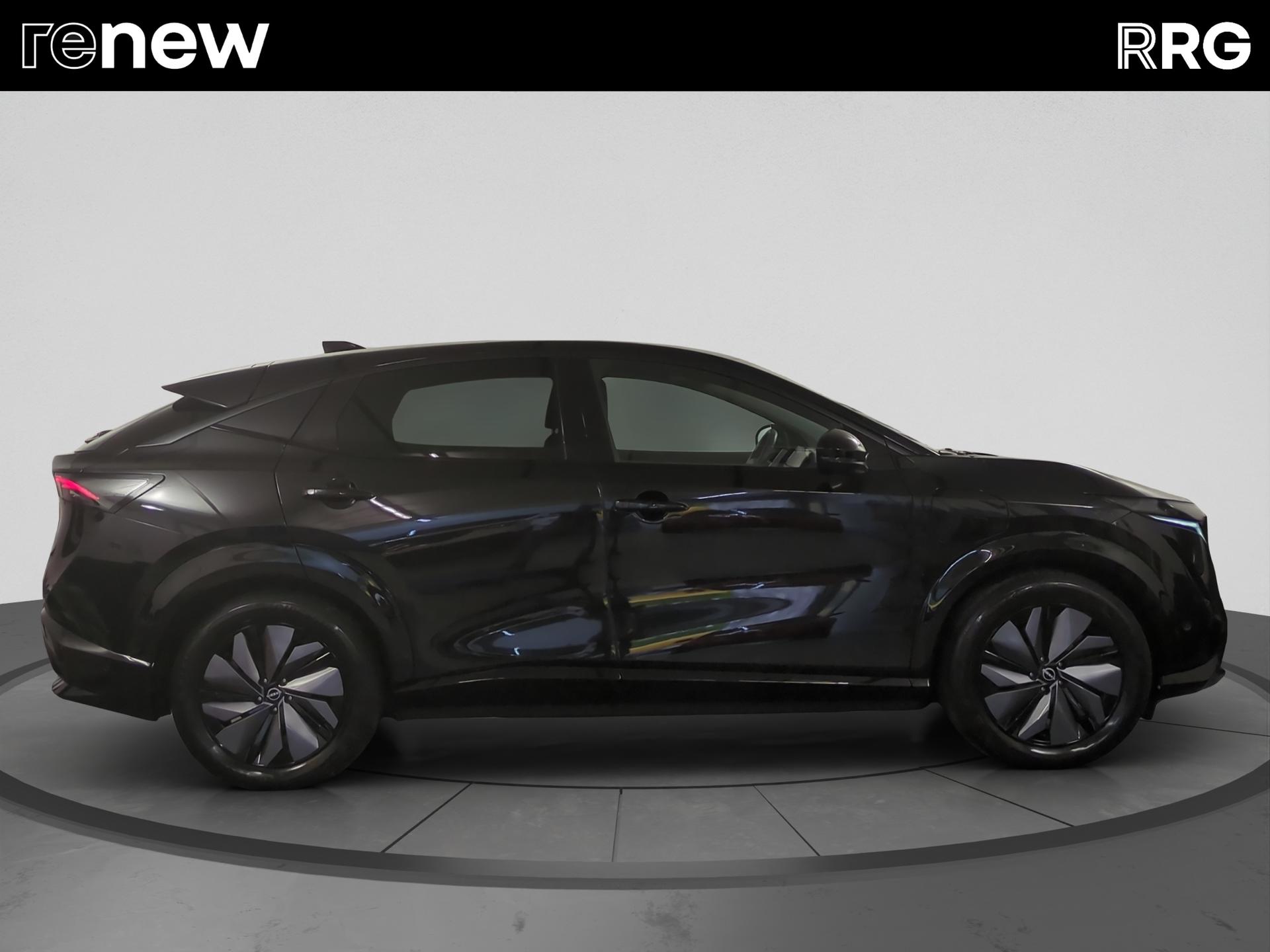 NISSAN Ariya 87 kWh e-4orce Evolve Allrad-showroom-element-1