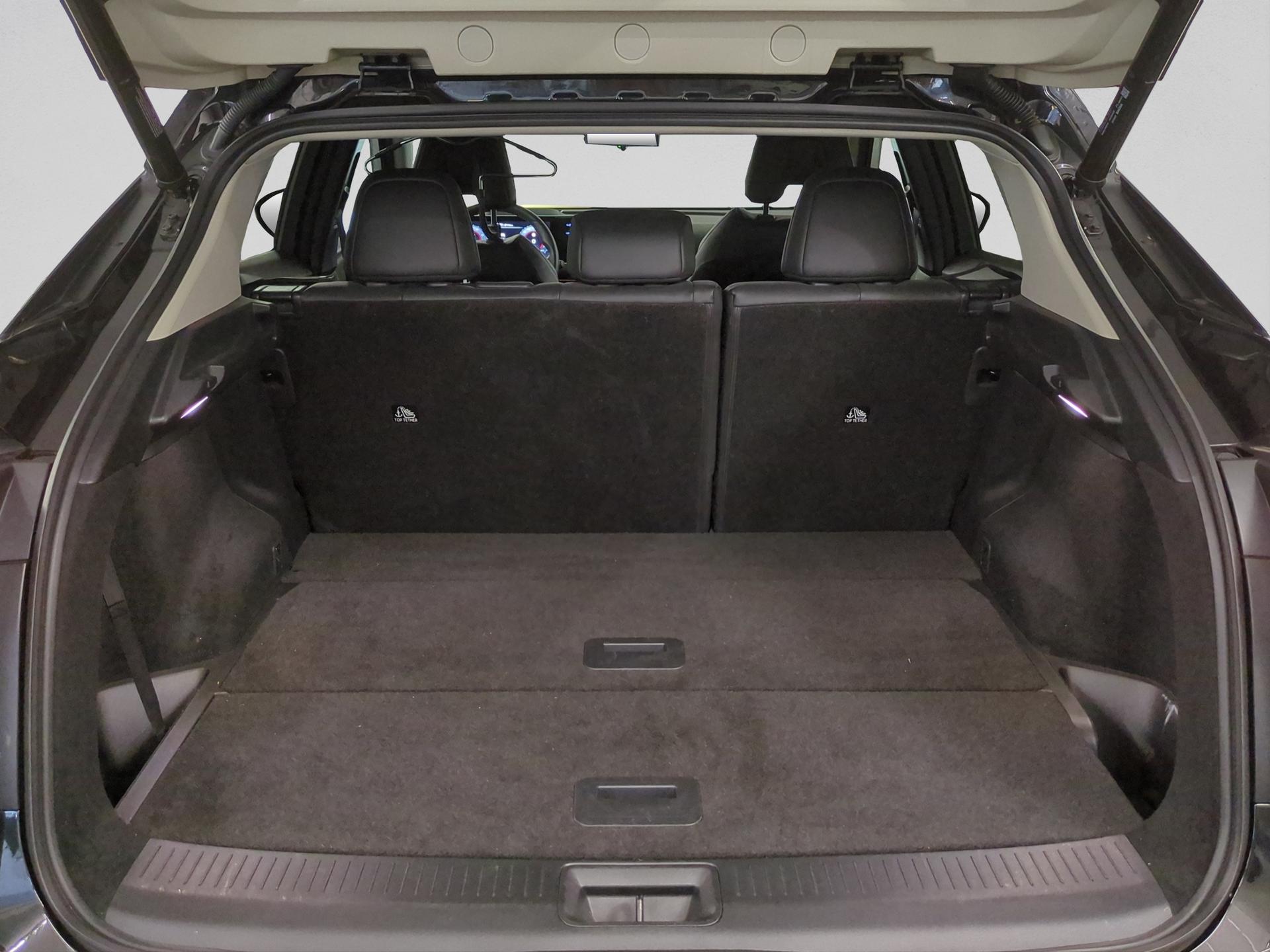 NISSAN Ariya 87 kWh e-4orce Evolve Allrad-image-15