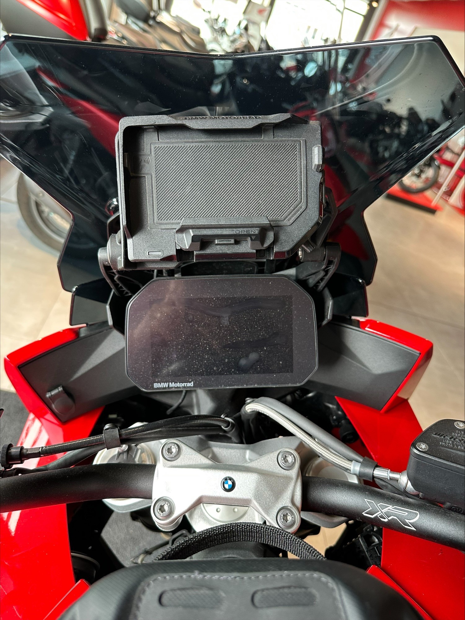 BMW S 1000 XR ABS-image-8
