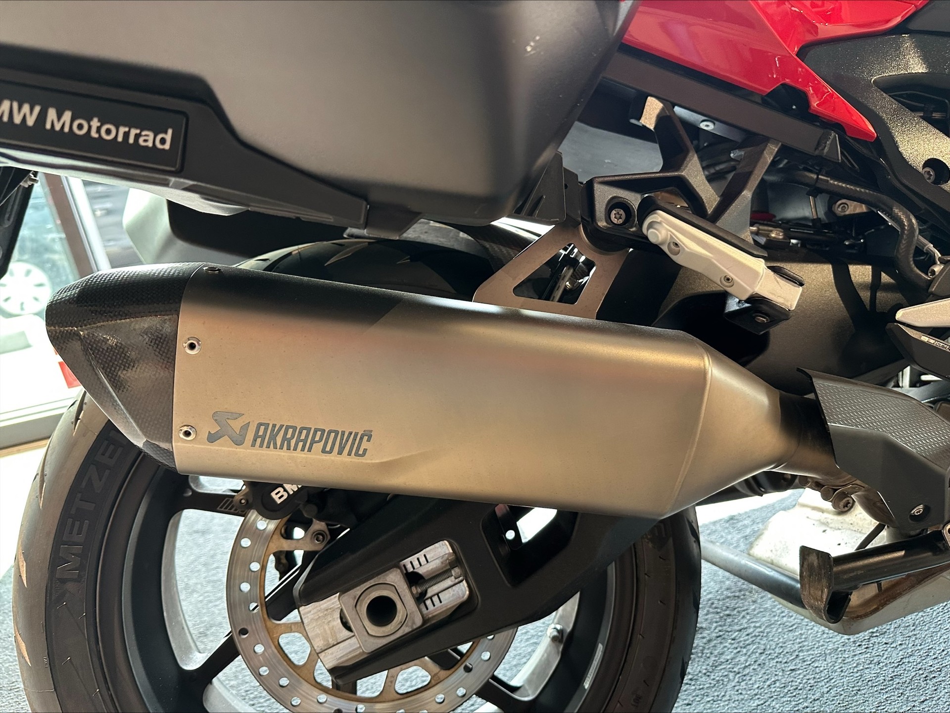 BMW S 1000 XR ABS-image-11