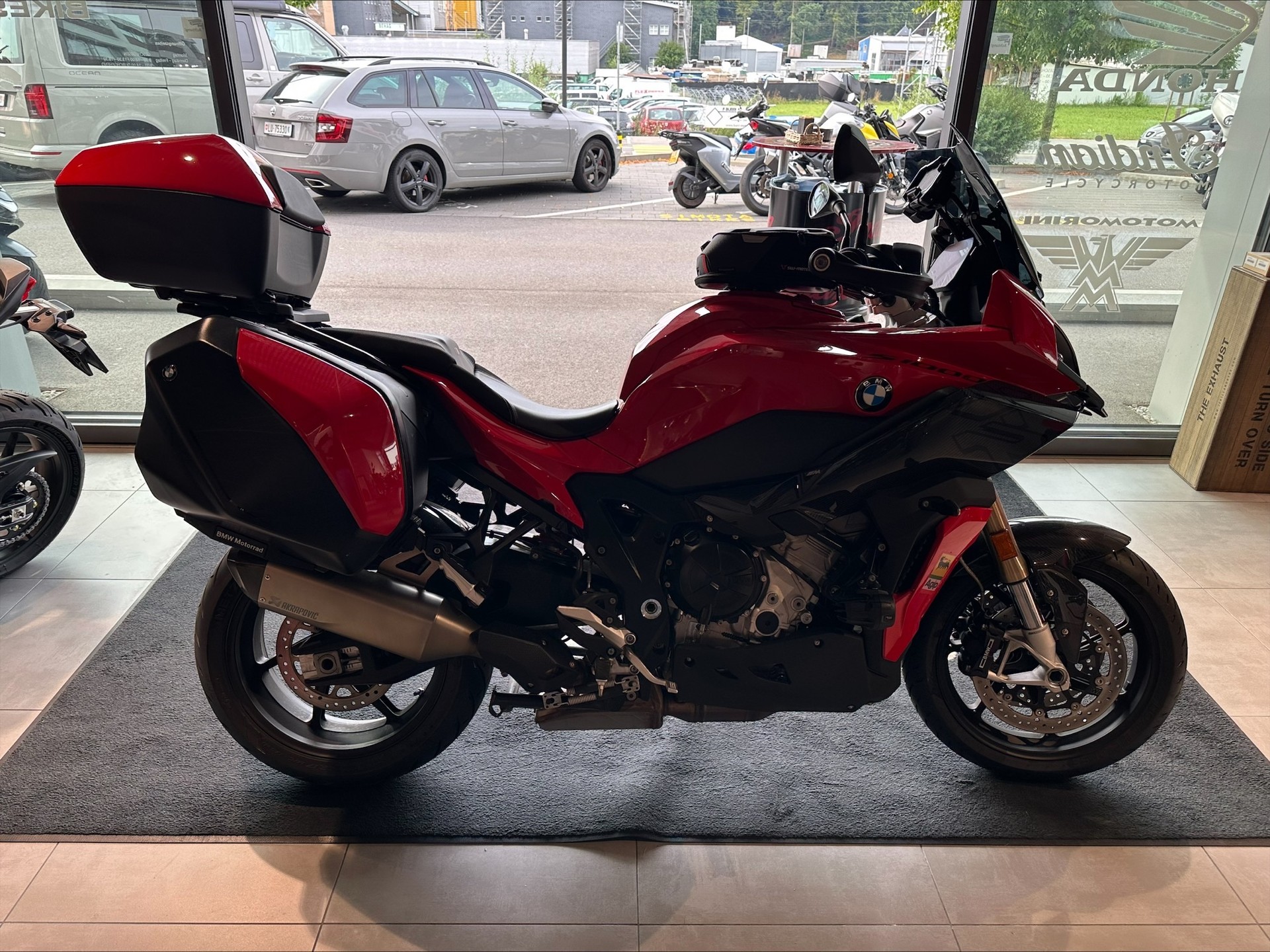 BMW S 1000 XR ABS-image-0