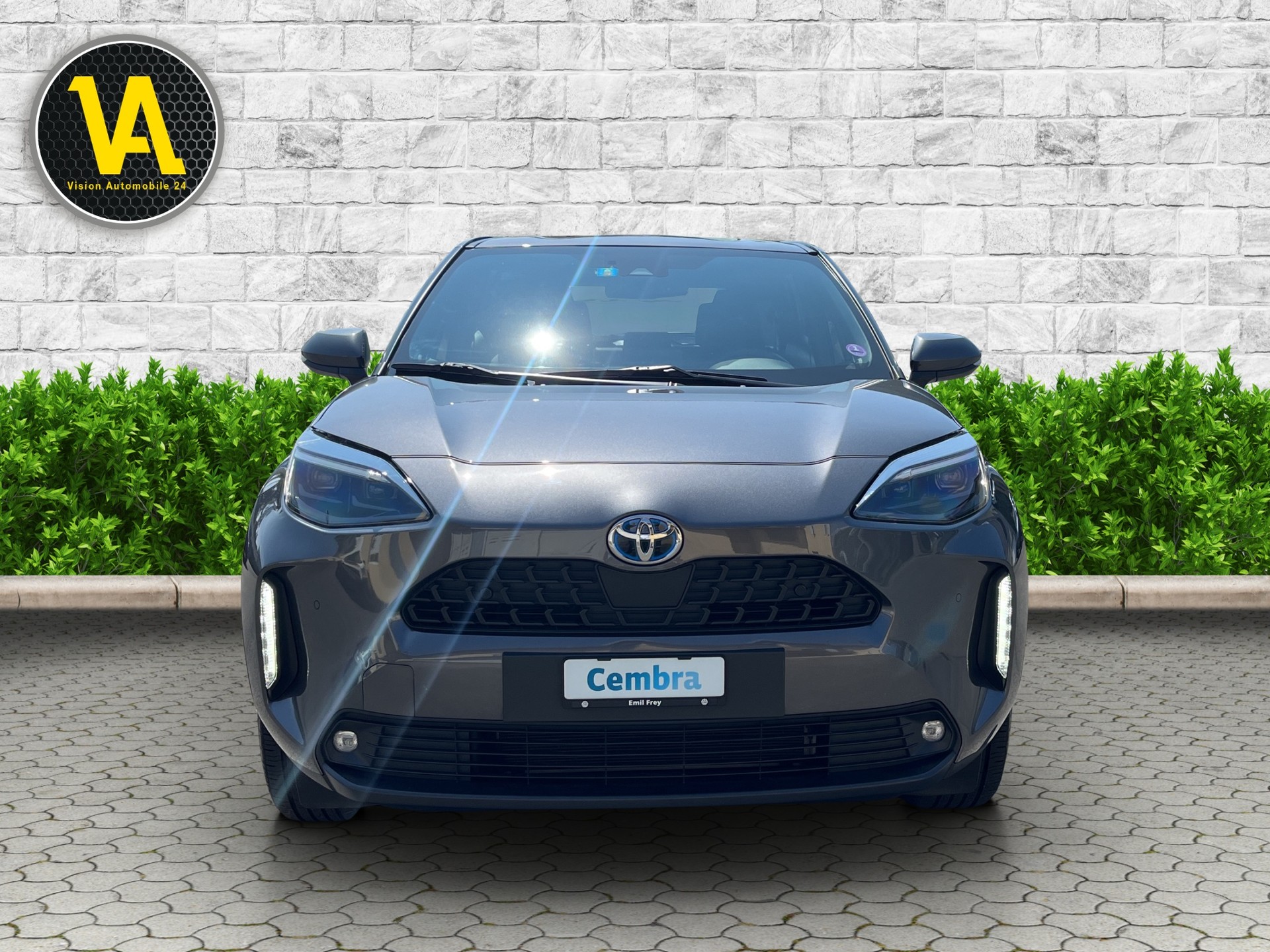 TOYOTA Yaris Cross 1.5 Trend e-CVT AWDi-showroom-element-2