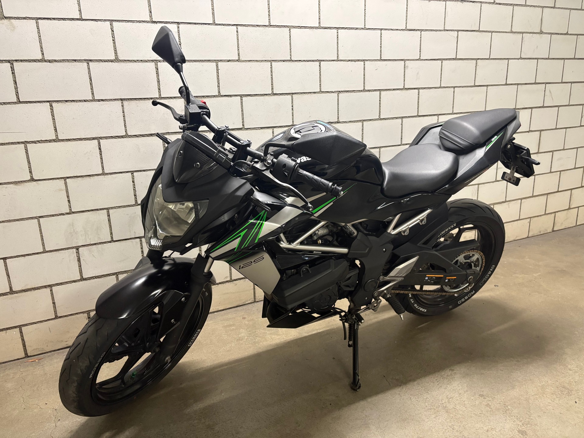 KAWASAKI Z 125-image-4