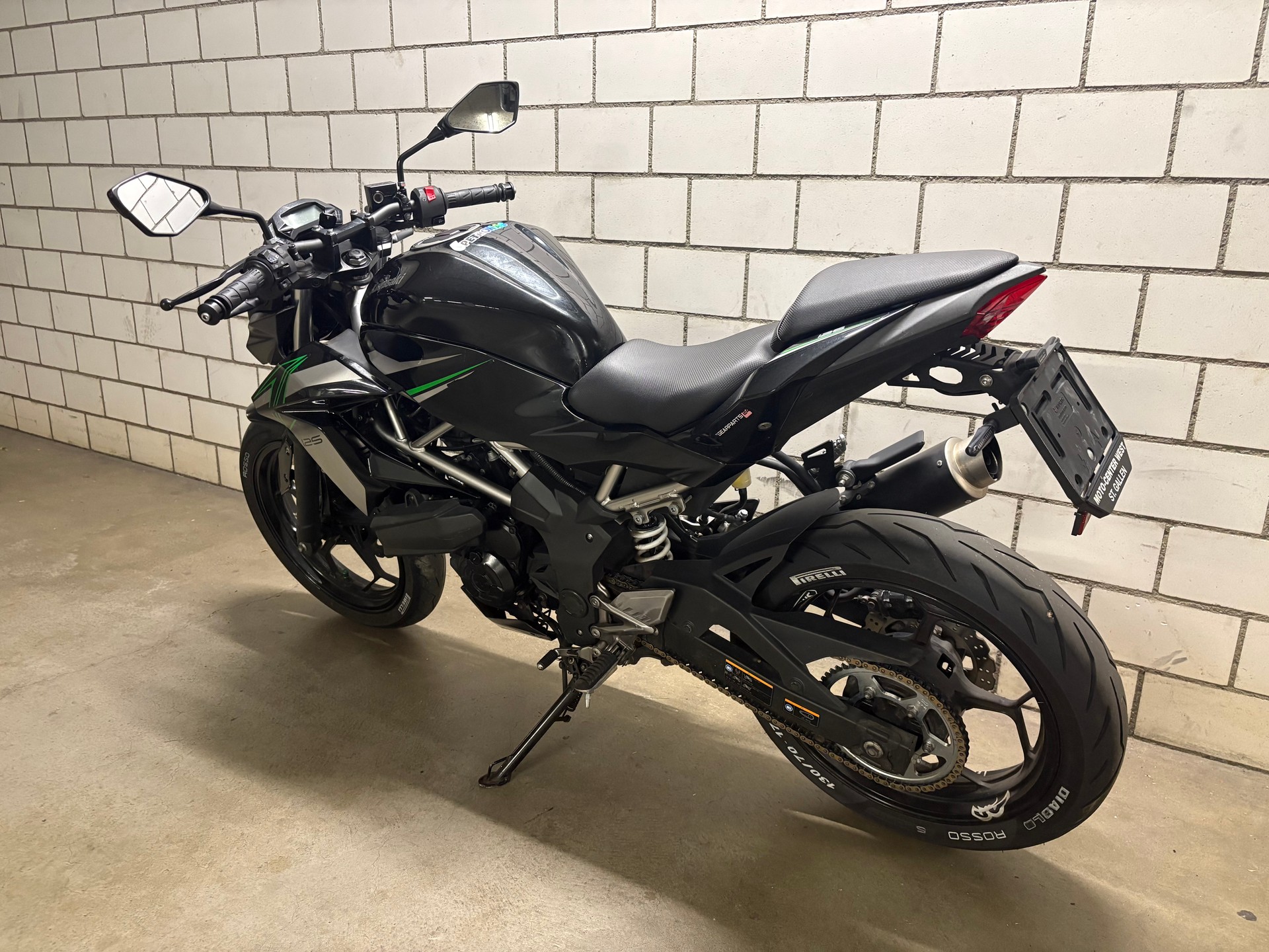 KAWASAKI Z 125-image-2