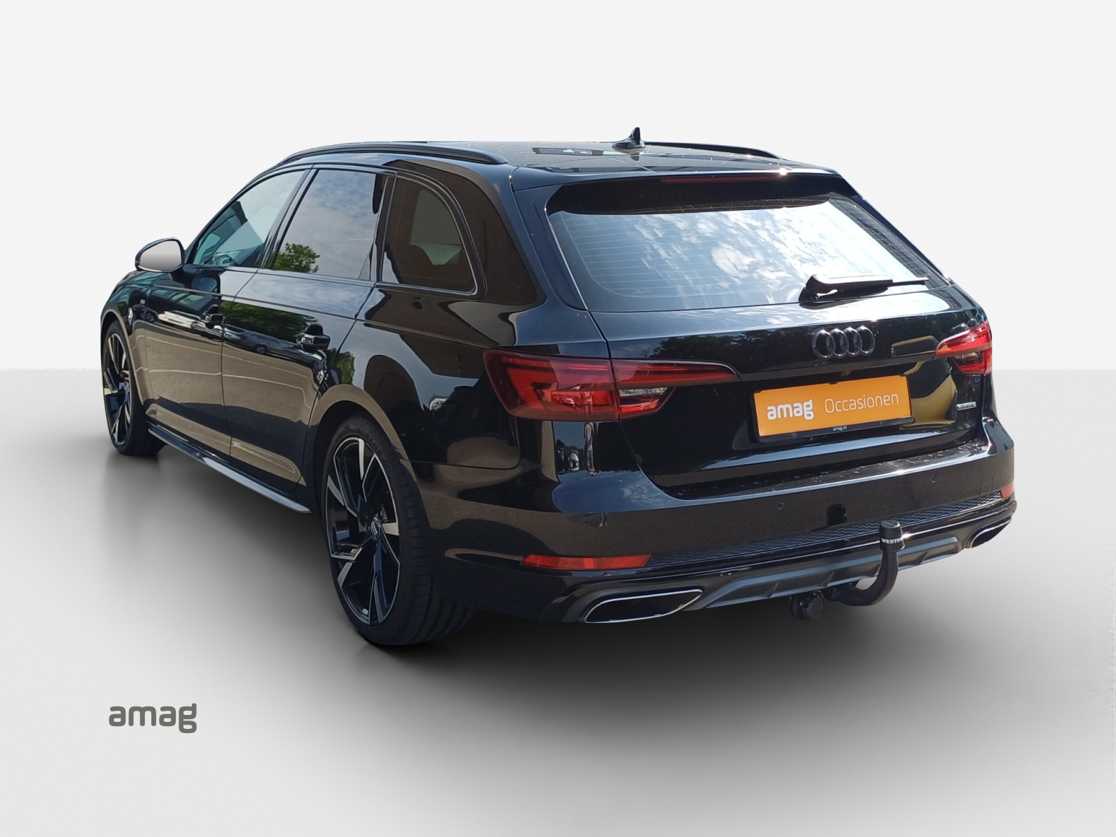 AUDI A4 Avant 45 TFSI Sport S-tronic quattro-showroom-element-2