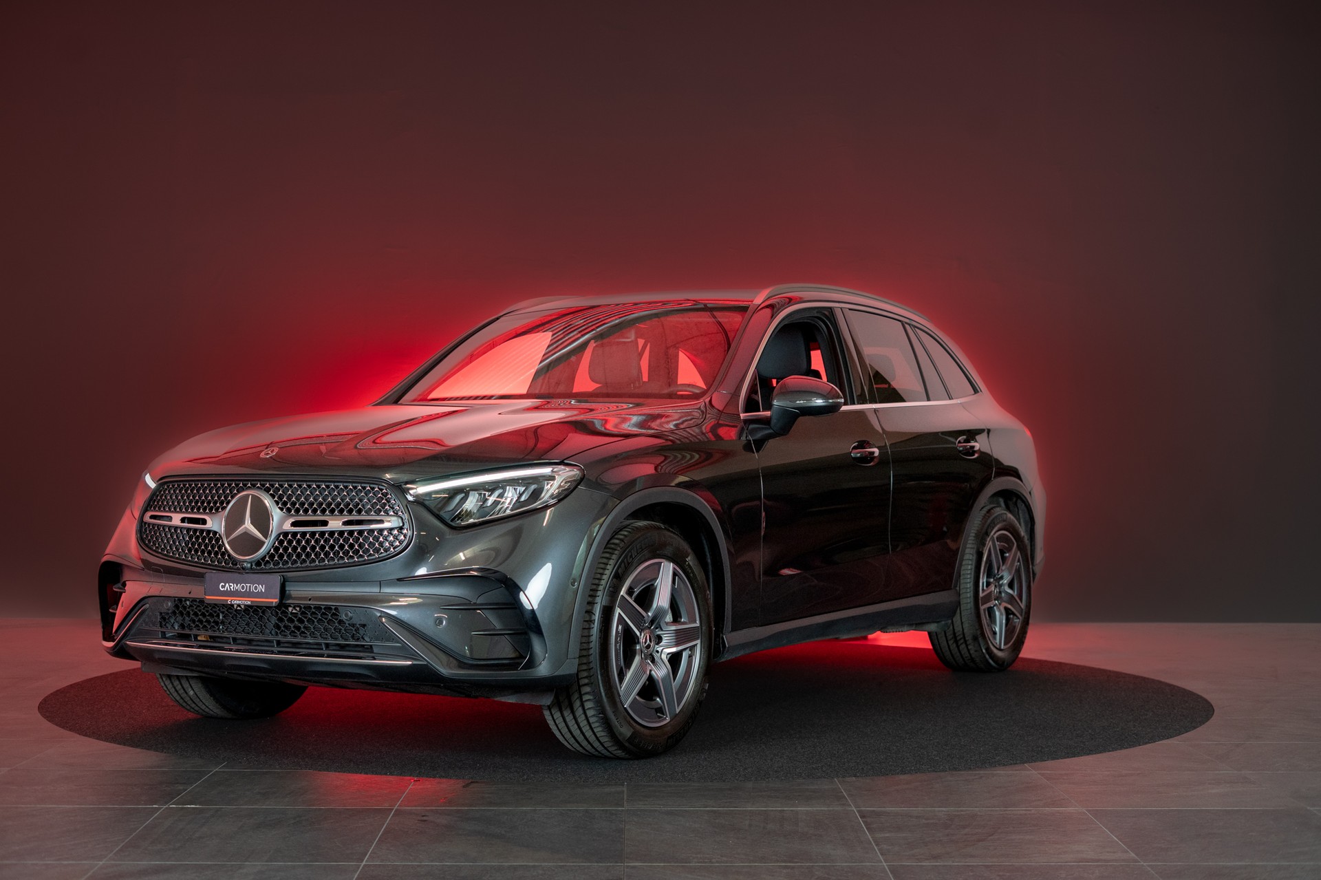 MERCEDES-BENZ GLC 300 d AMG Line 4matic / AMG-Line / EL. Memory Sitze / Ambiente Beleuchtung / Rückfahrkamera