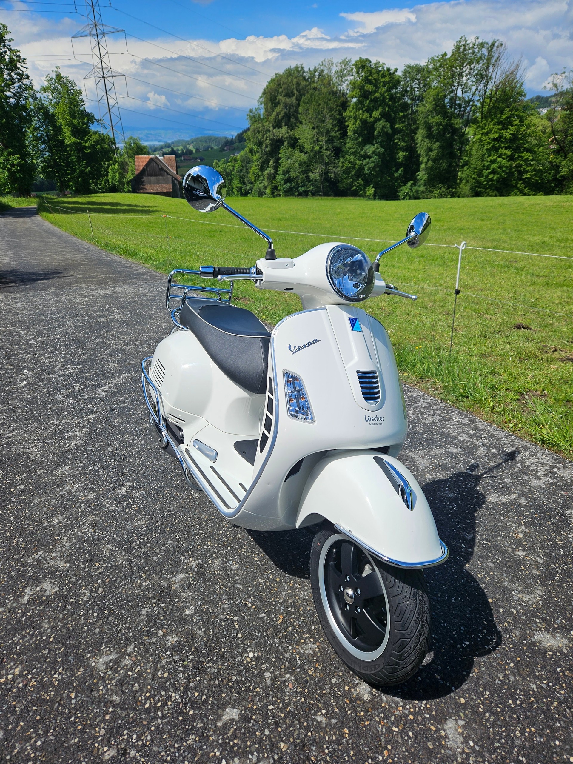 PIAGGIO Vespa GTS Super 125 i.e.-image-0