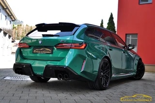BMW M5 xDrive Touring-image-6